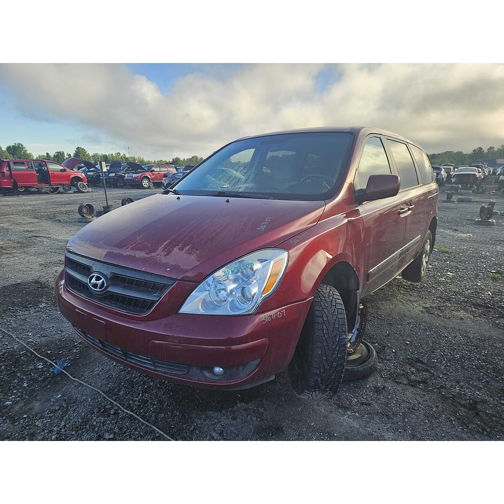 HYUNDAI ENTOURAGE 2007