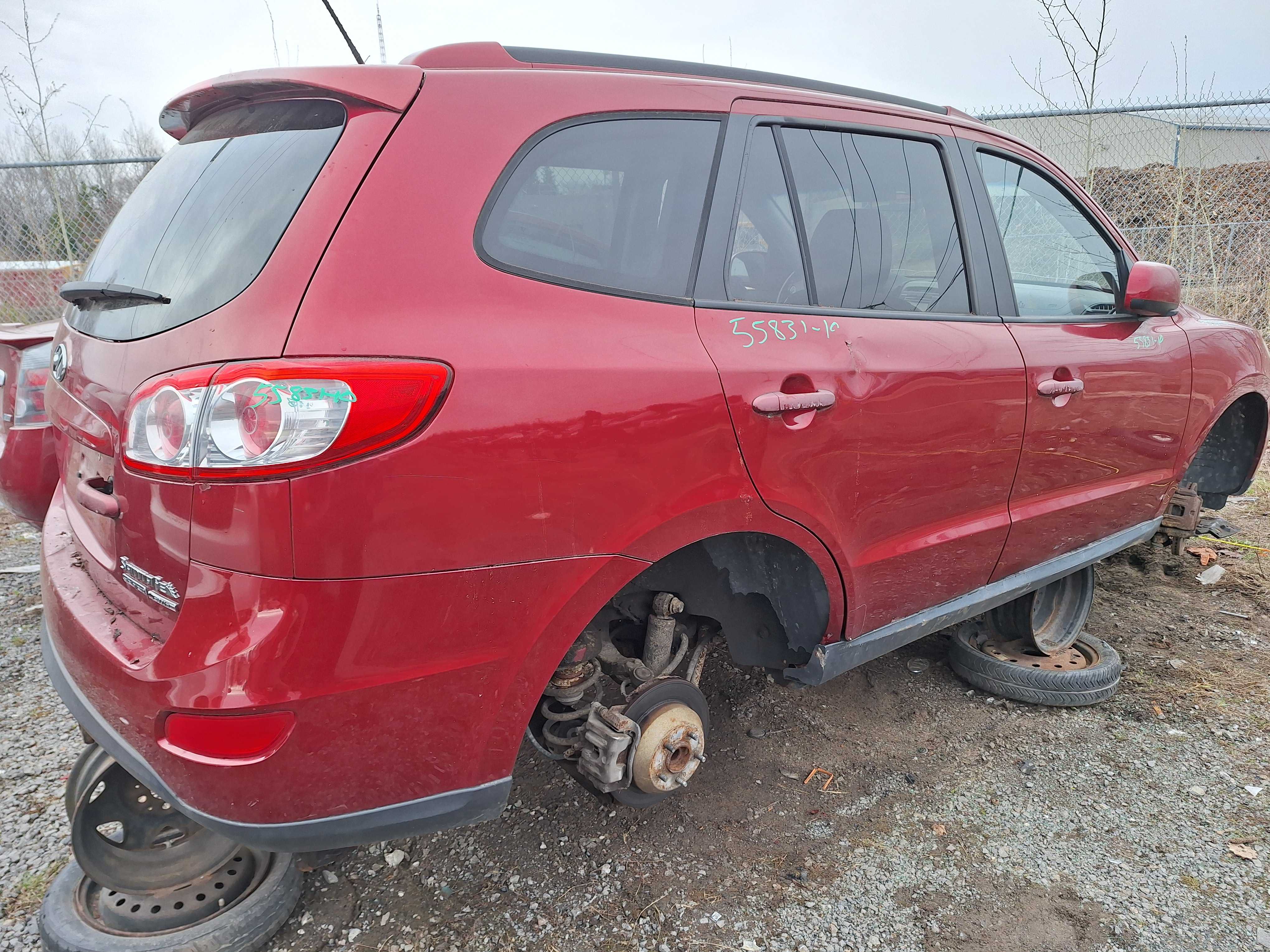 HYUNDAI SANTA FE 2010