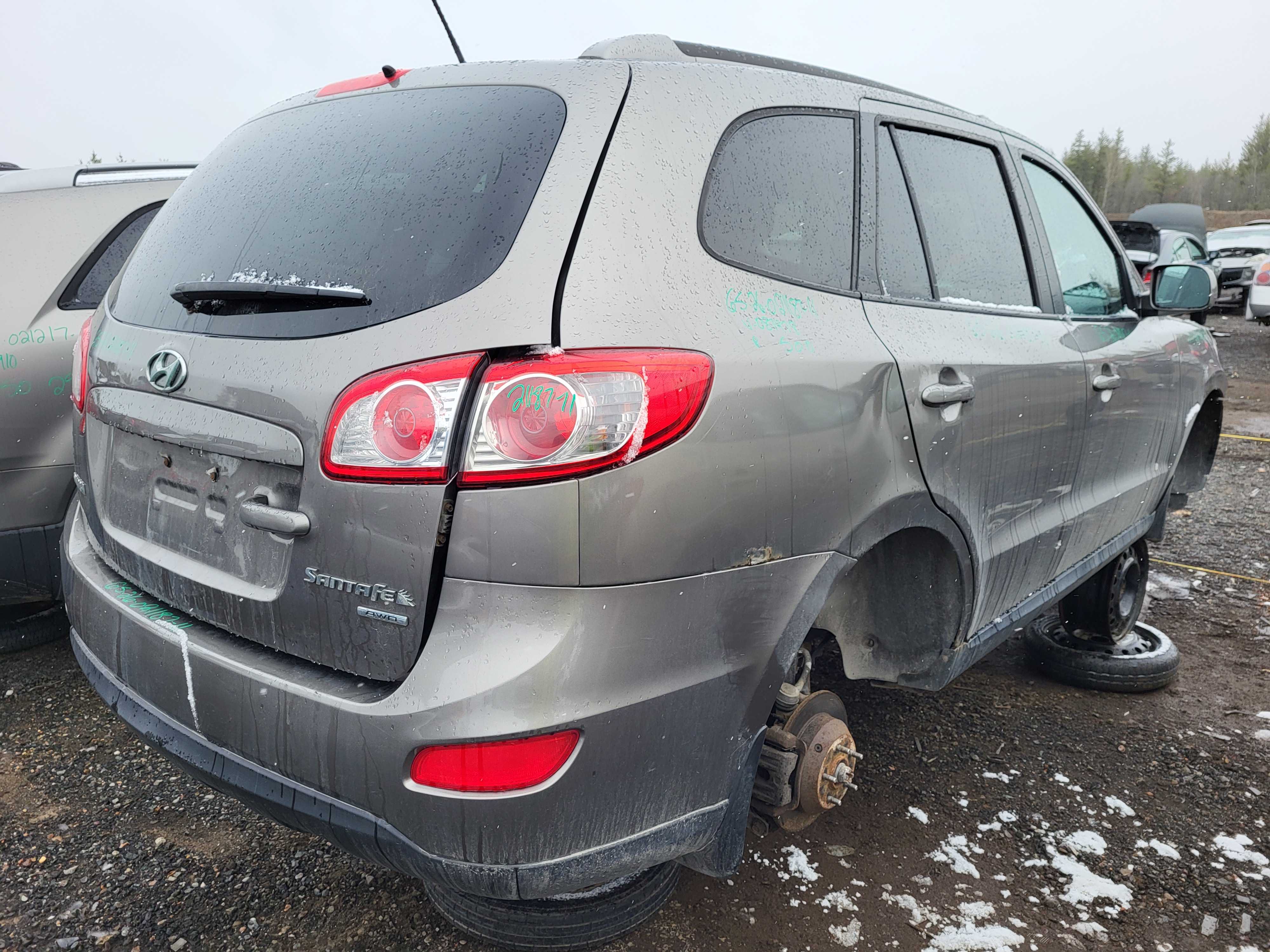 HYUNDAI SANTA FE 2011