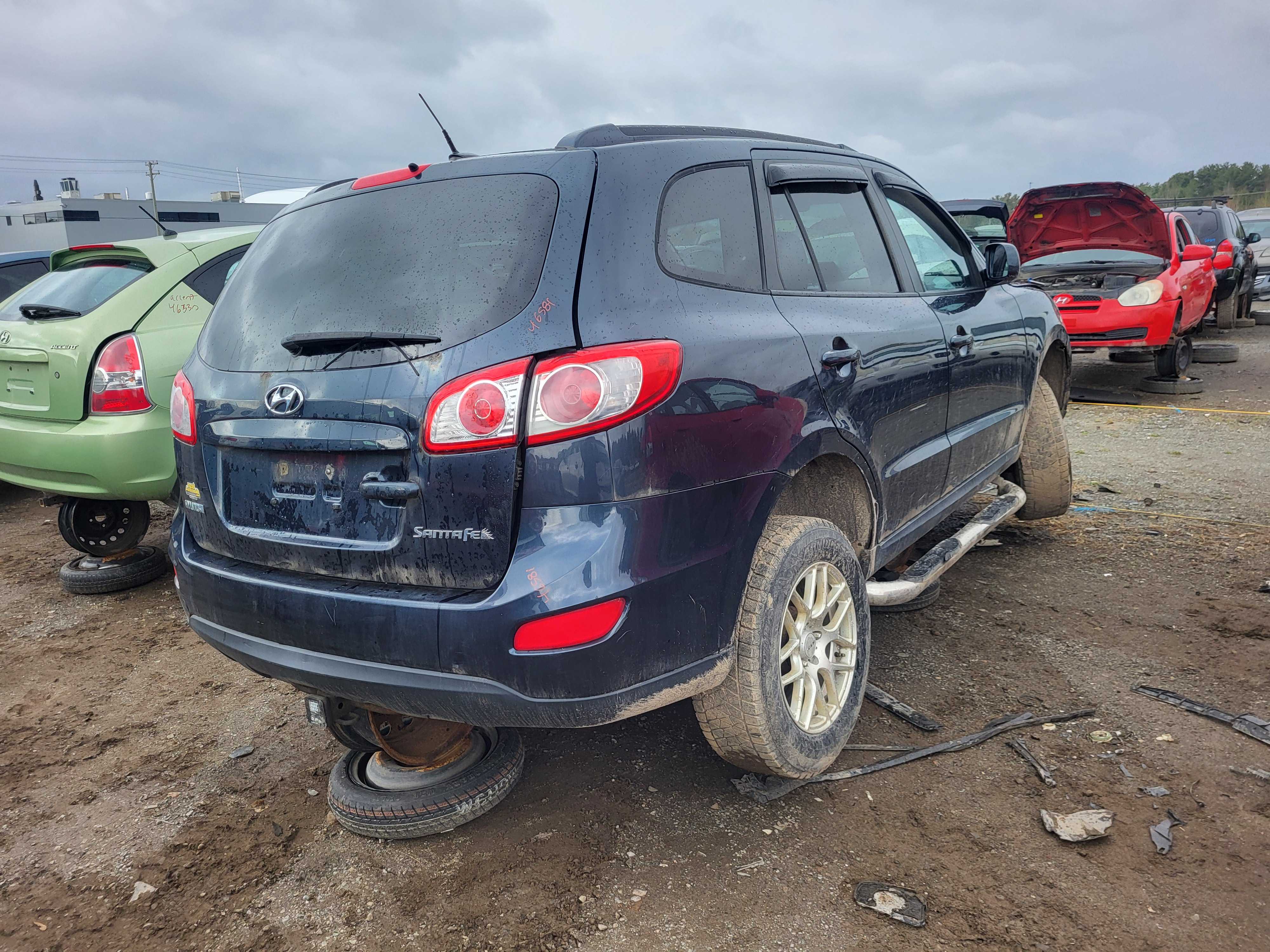 HYUNDAI SANTA FE 2011