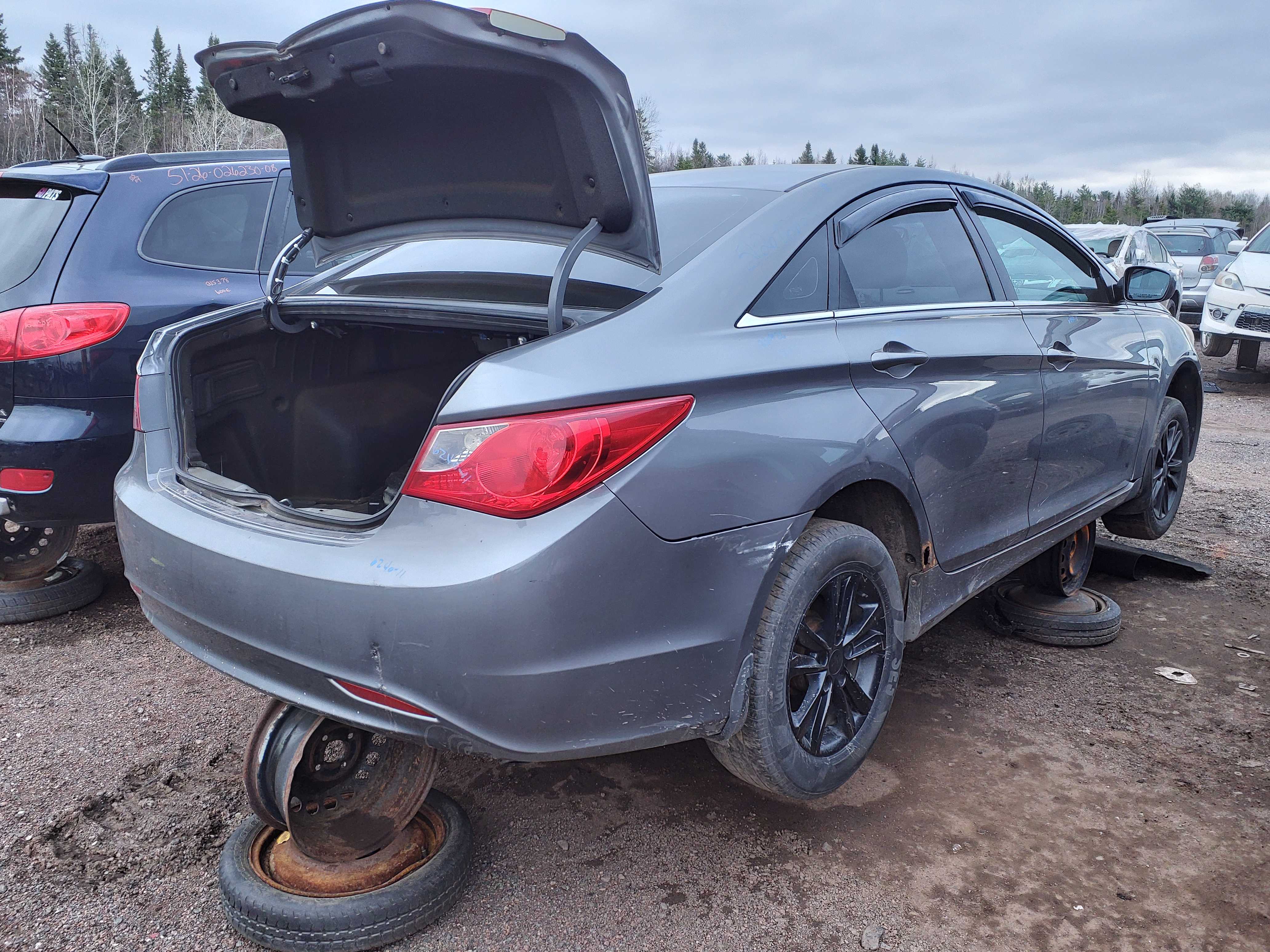 HYUNDAI SONATA 2011