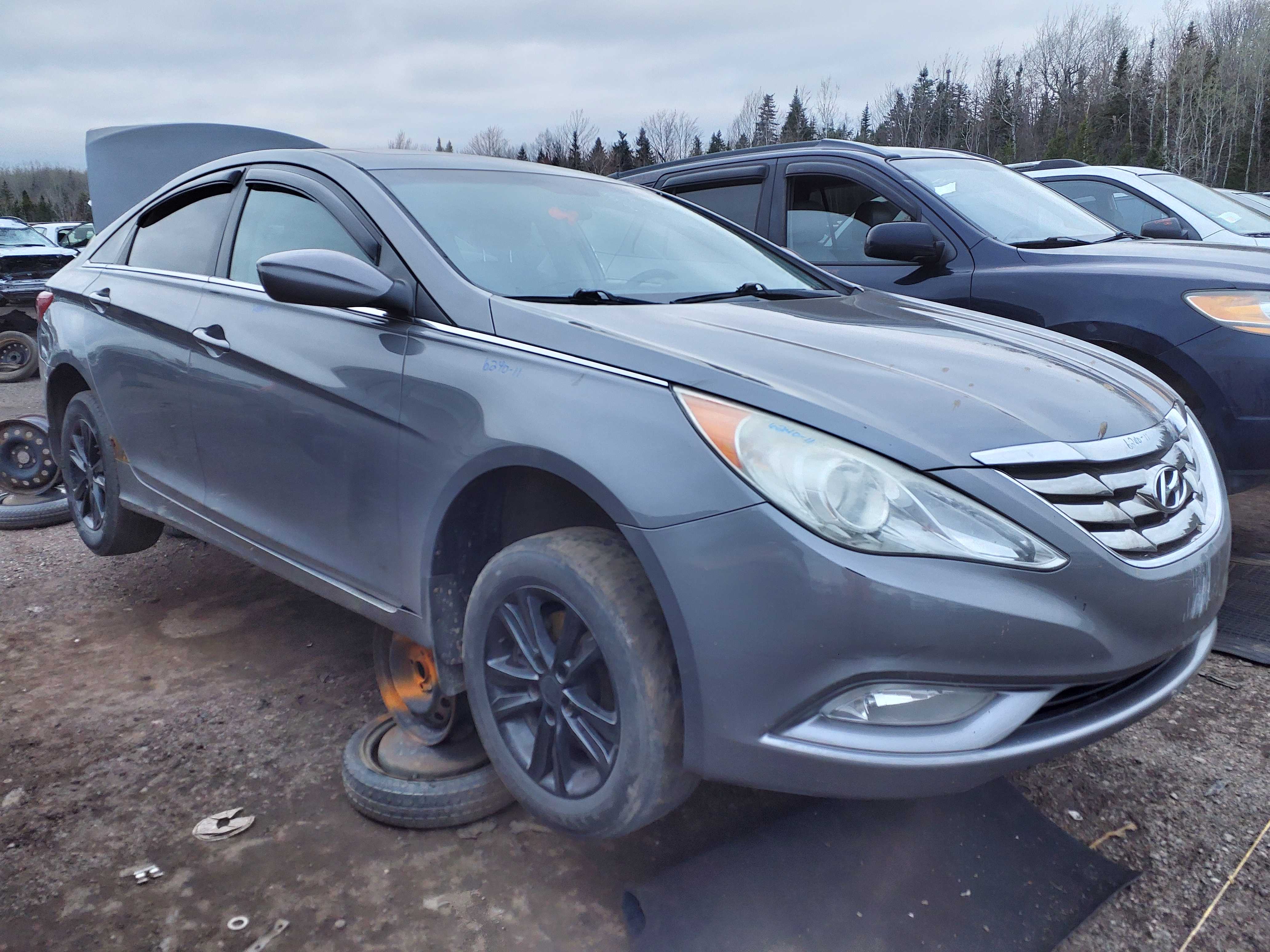 HYUNDAI SONATA 2011