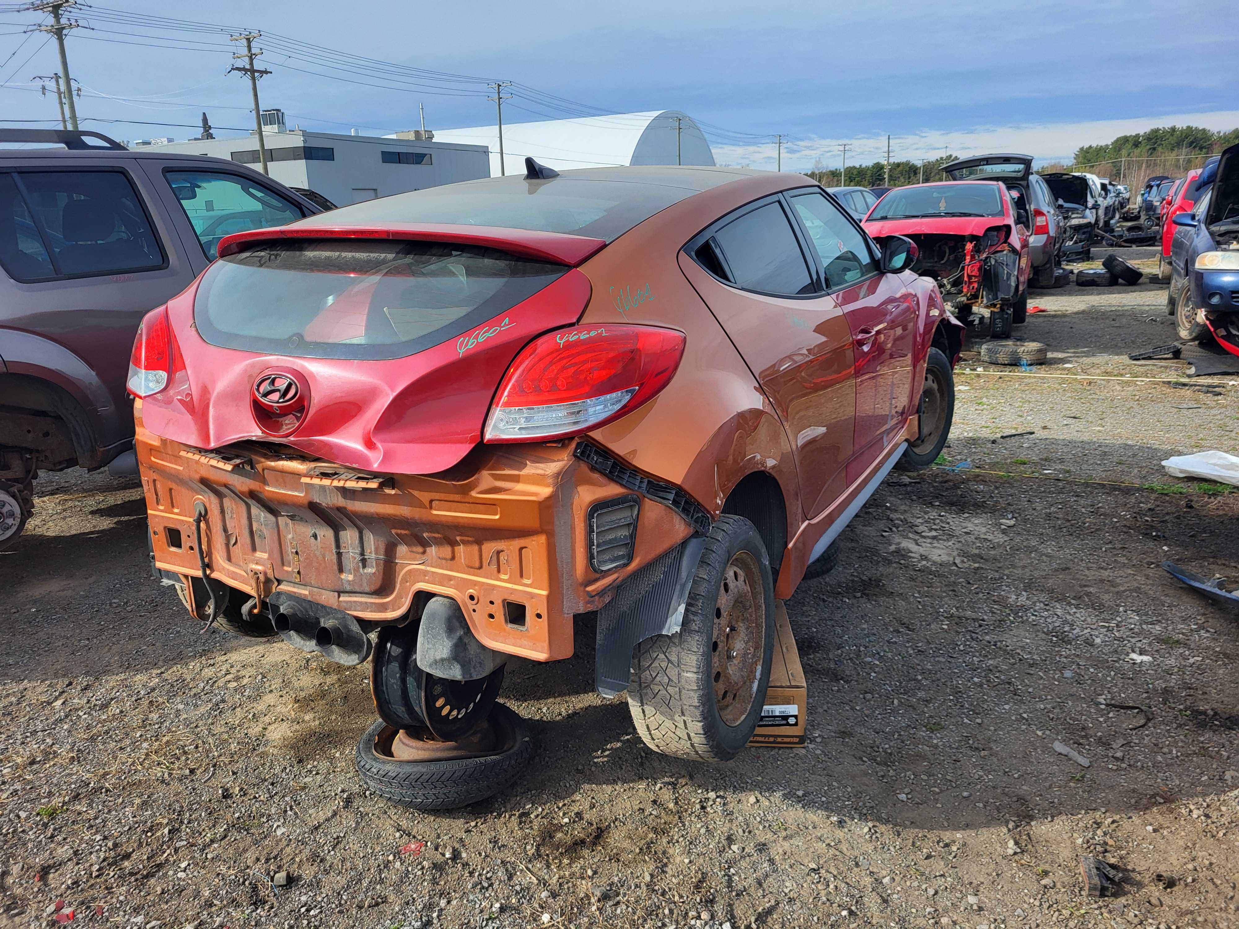 HYUNDAI VELOSTER 2013
