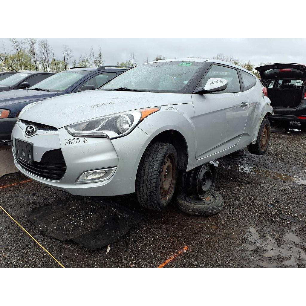 HYUNDAI VELOSTER 2016