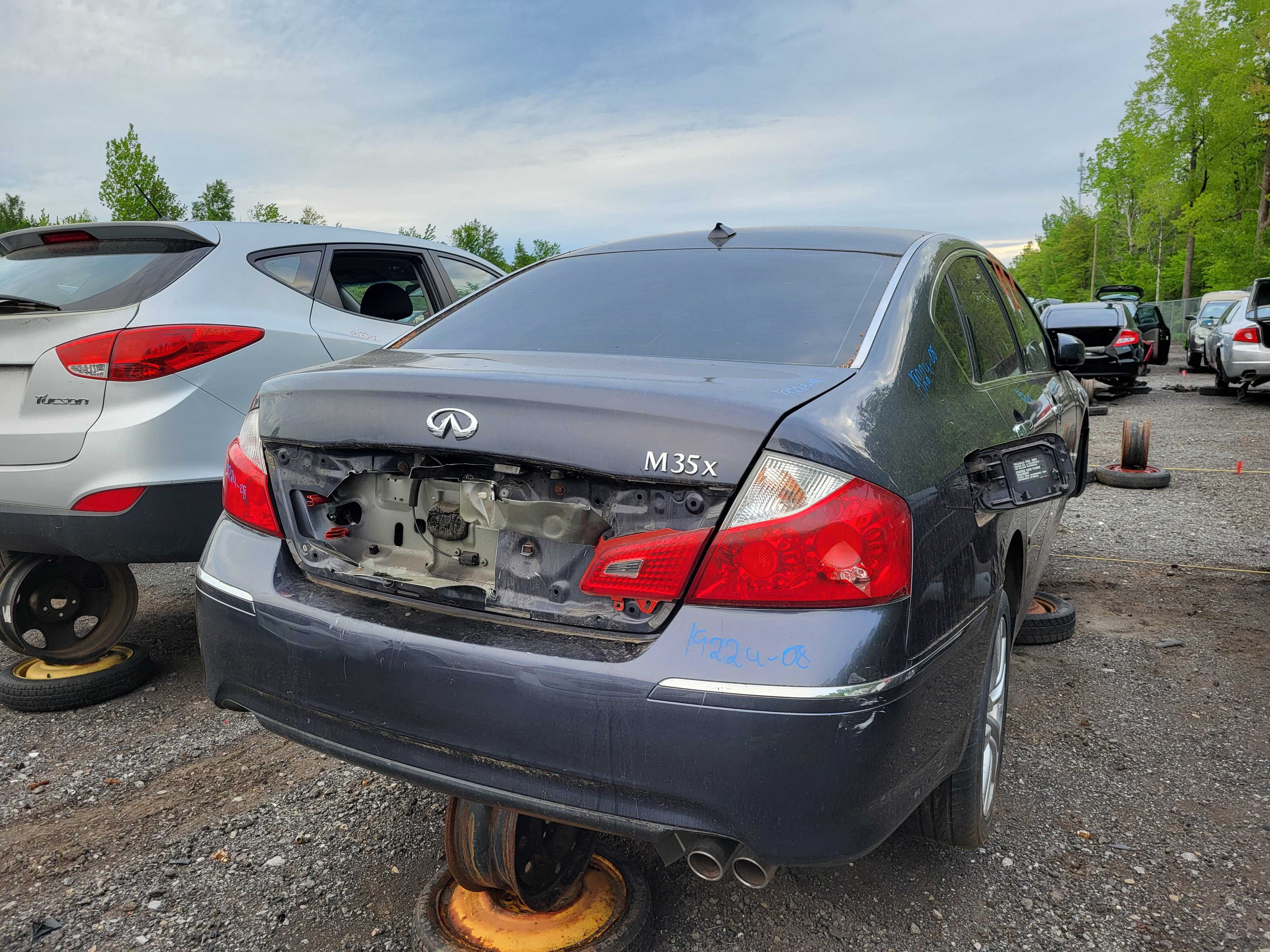 INFINITI M35 2008