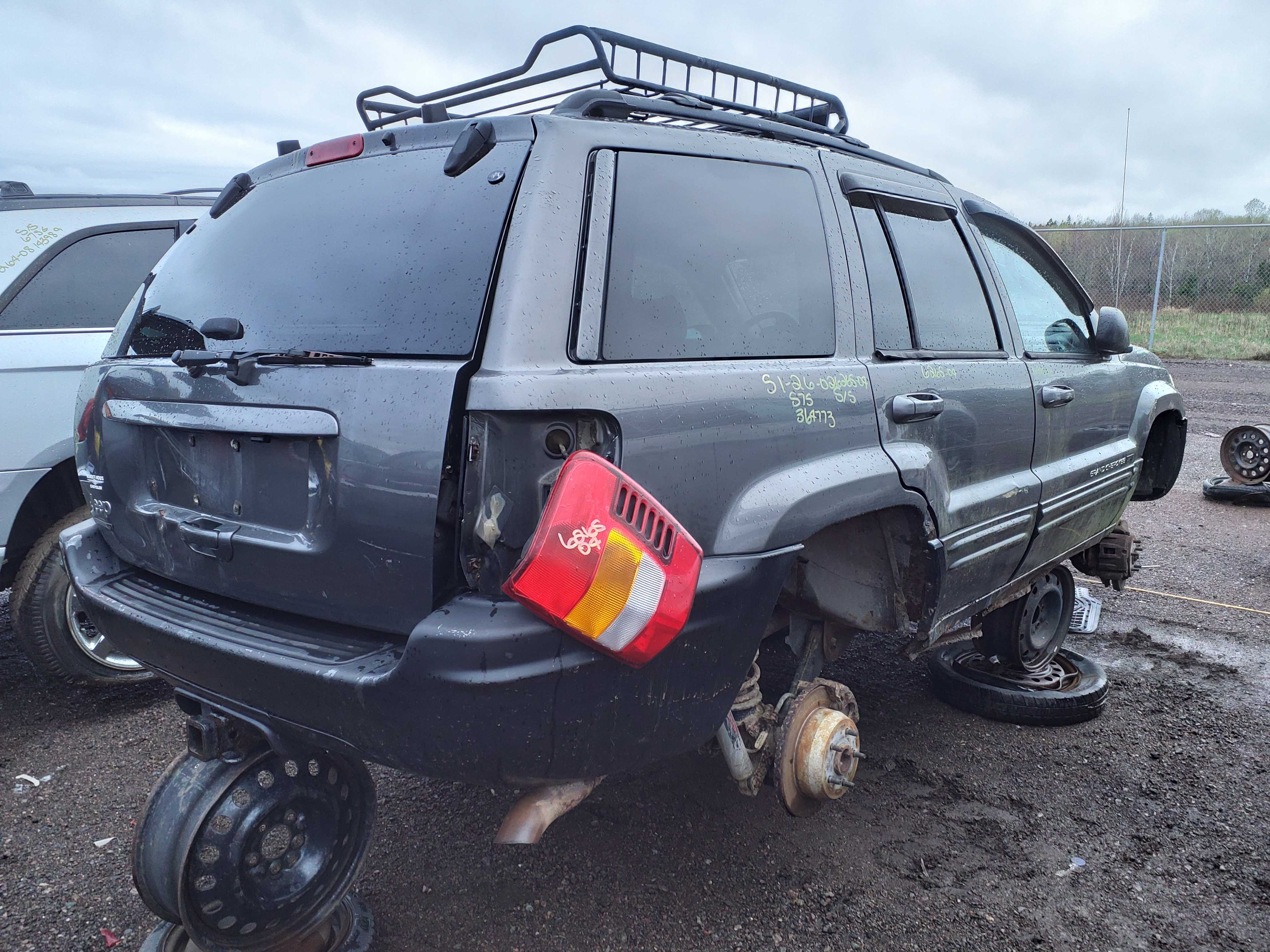 JEEP GRAND CHEROKEE 2004