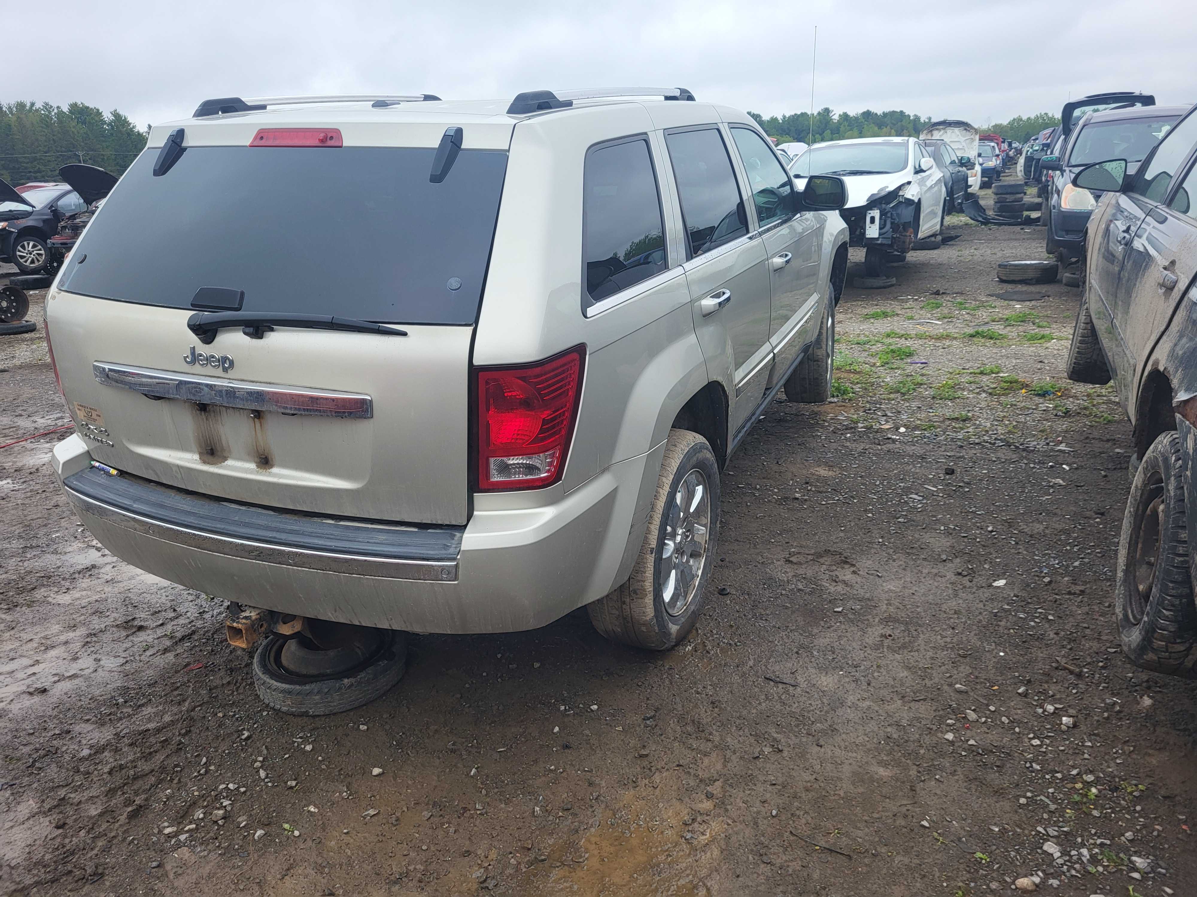 JEEP GRAND CHEROKEE 2010