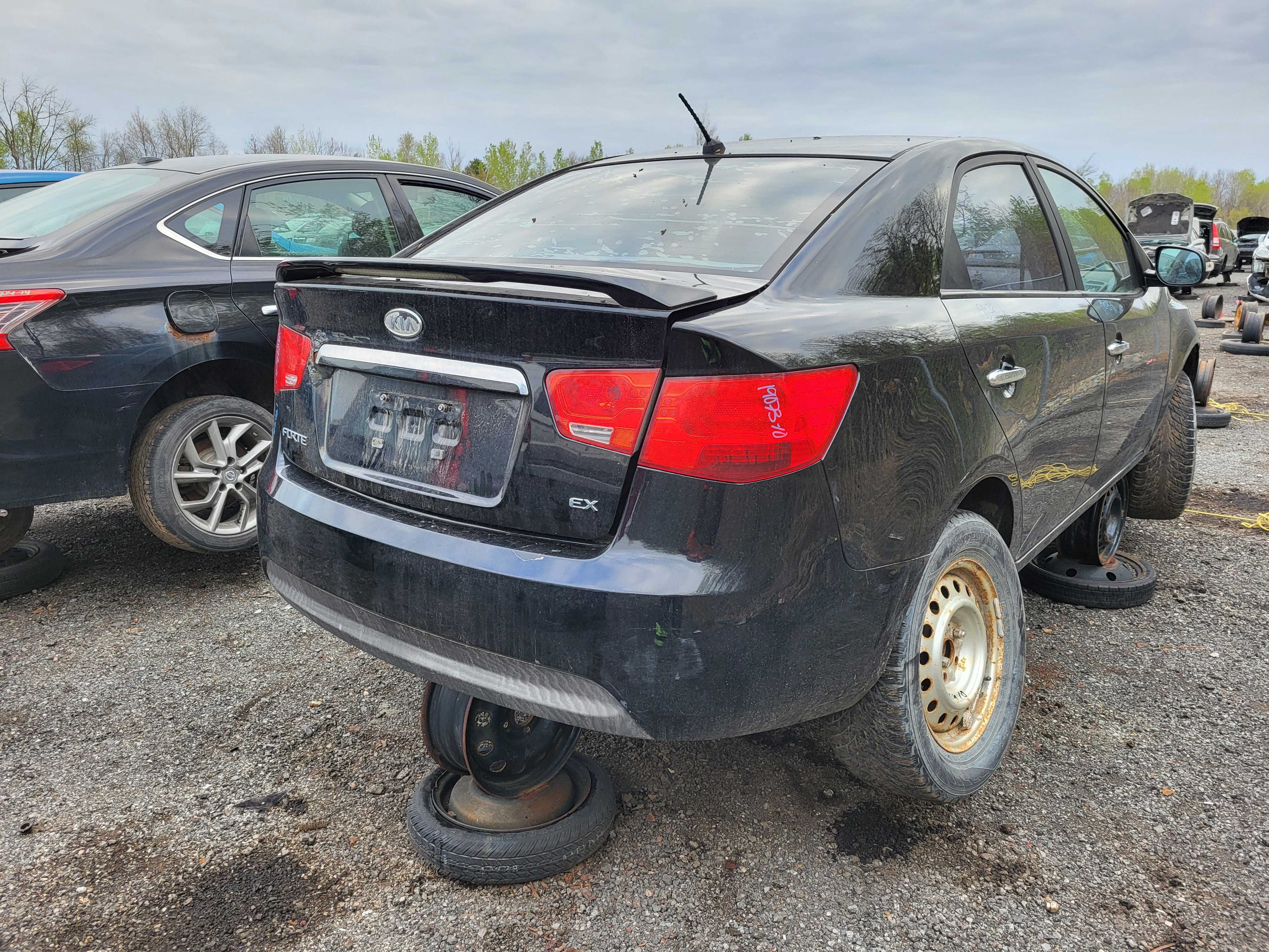 KIA FORTE 2010