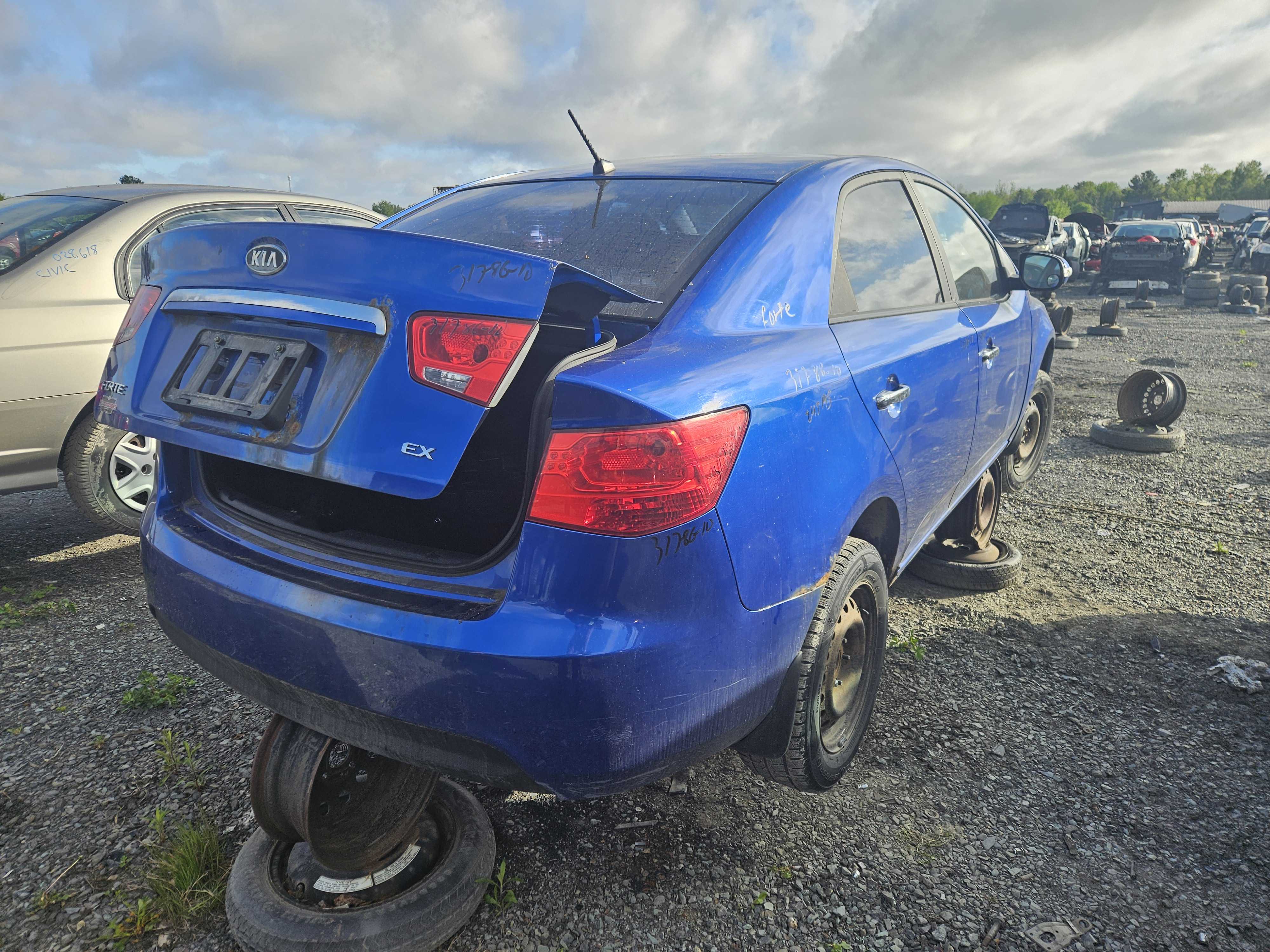 KIA FORTE 2010