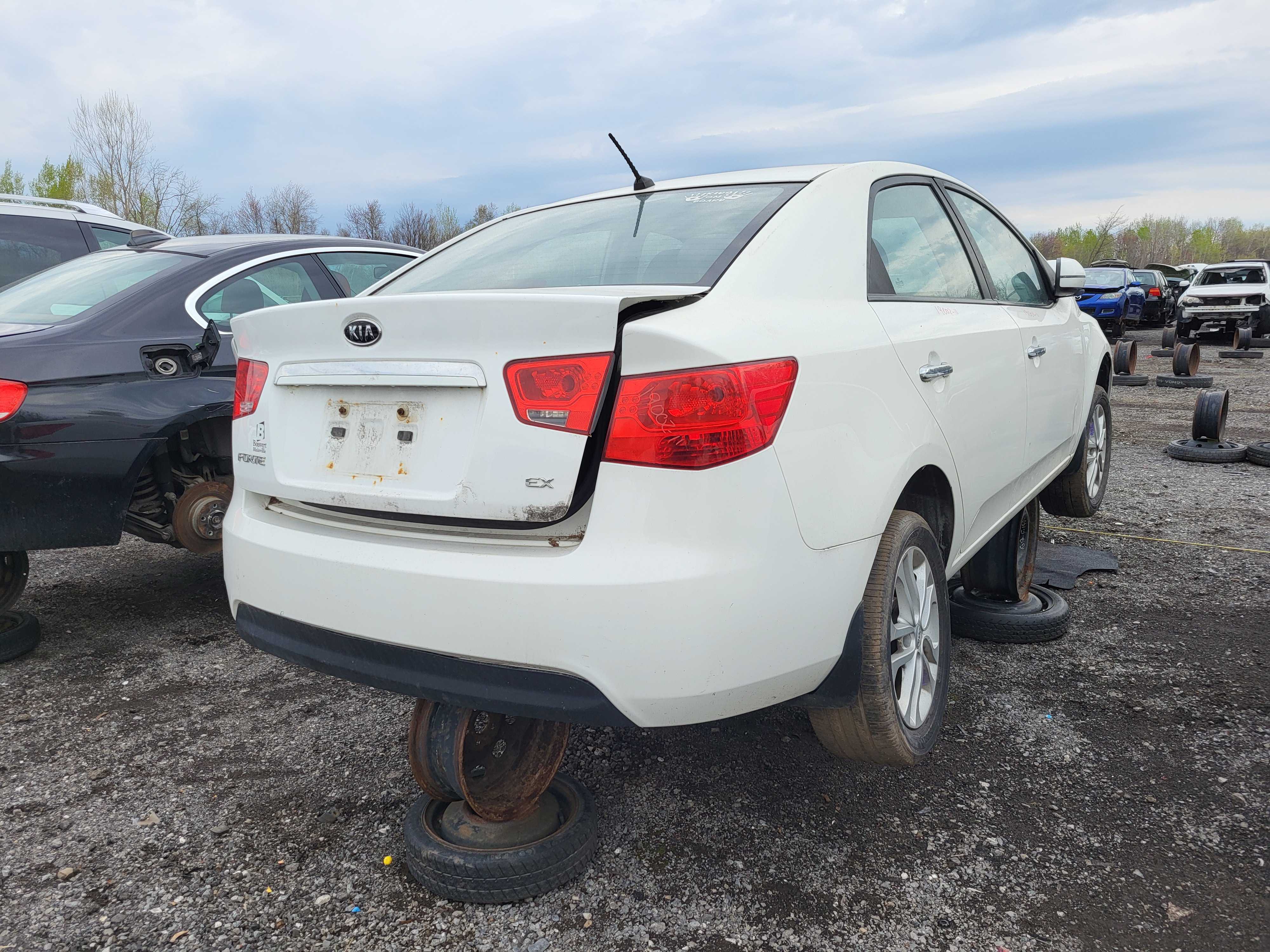 KIA FORTE 2011