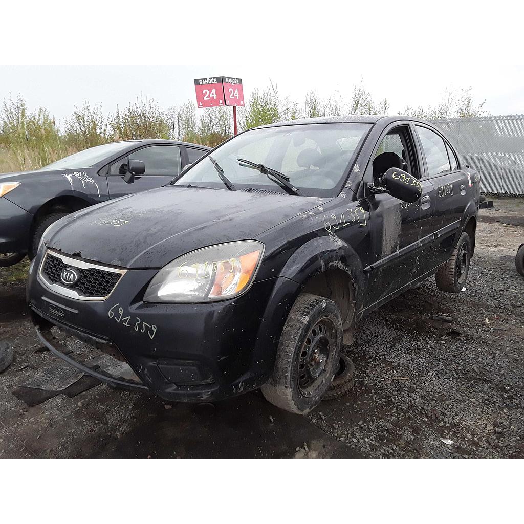 KIA RIO 2010