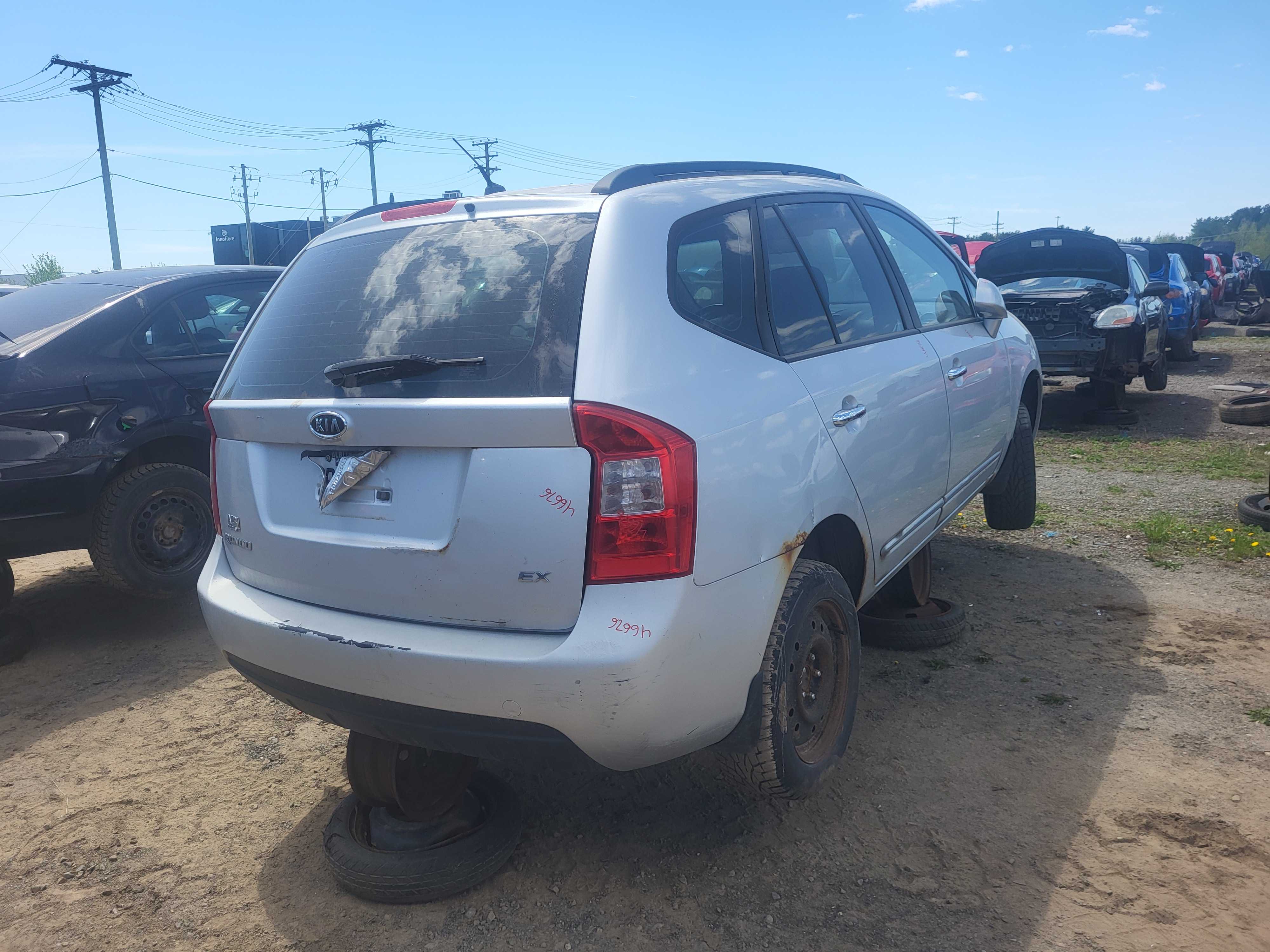 KIA RONDO 2008