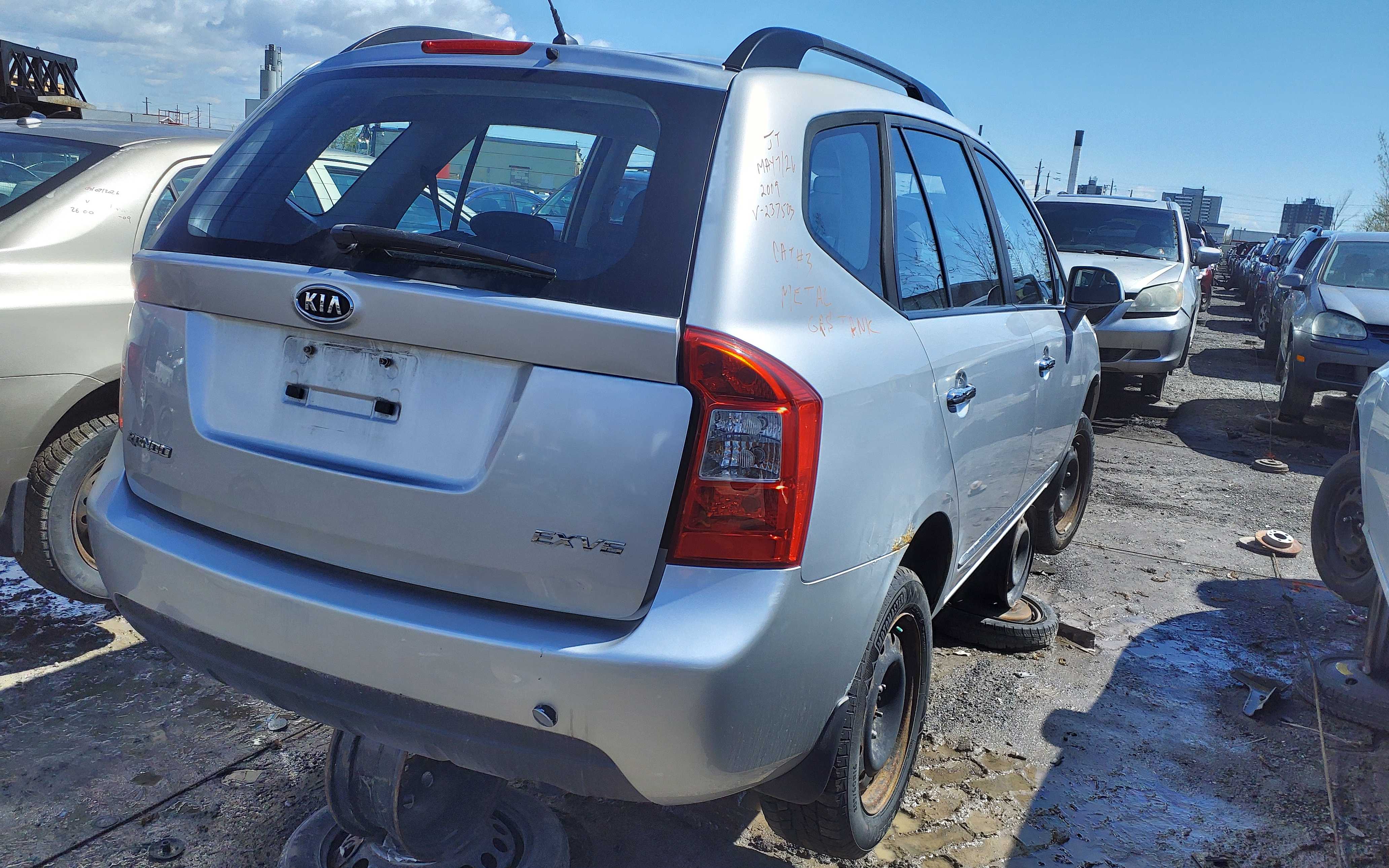 KIA RONDO 2009