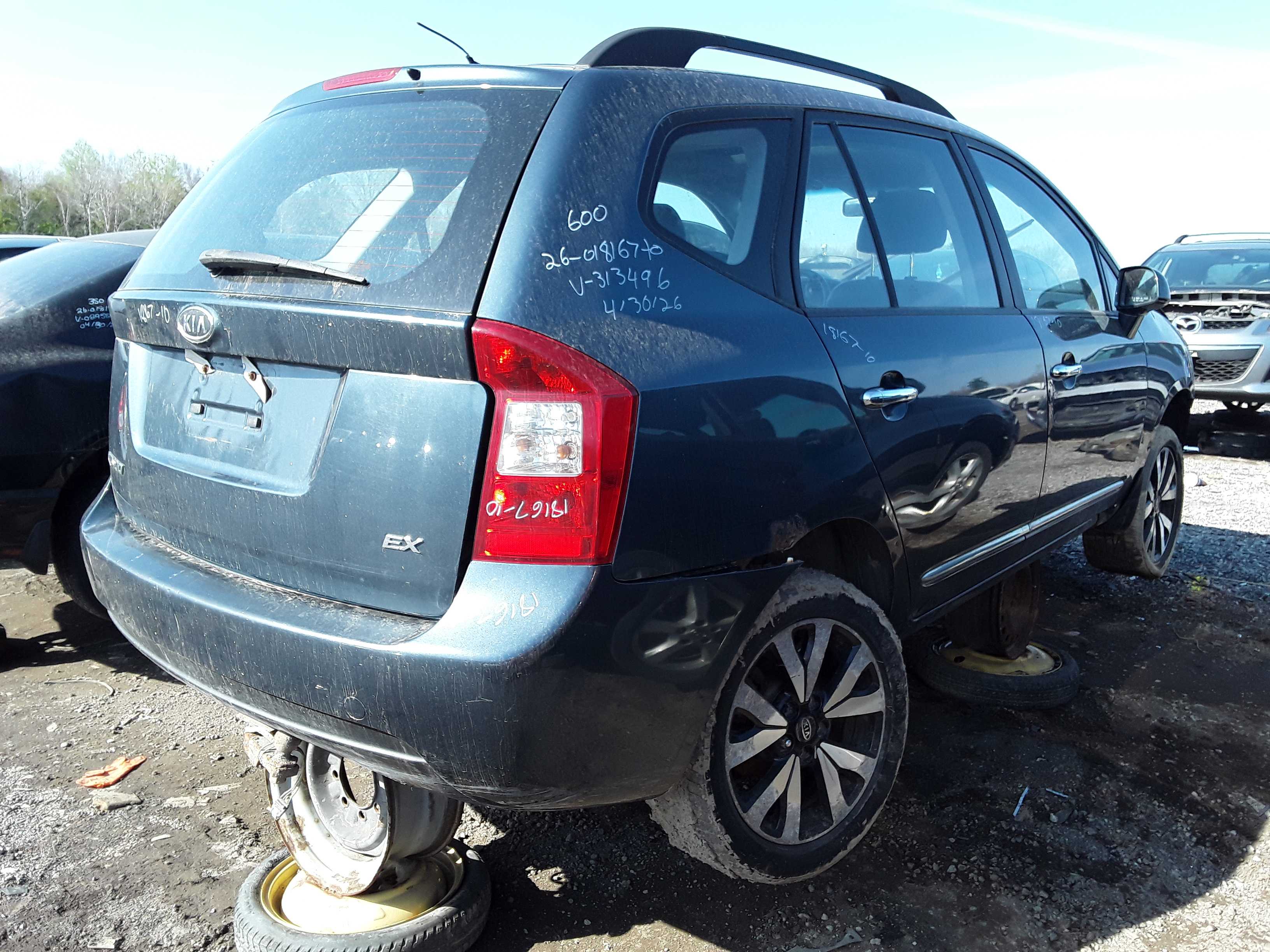 KIA RONDO 2010
