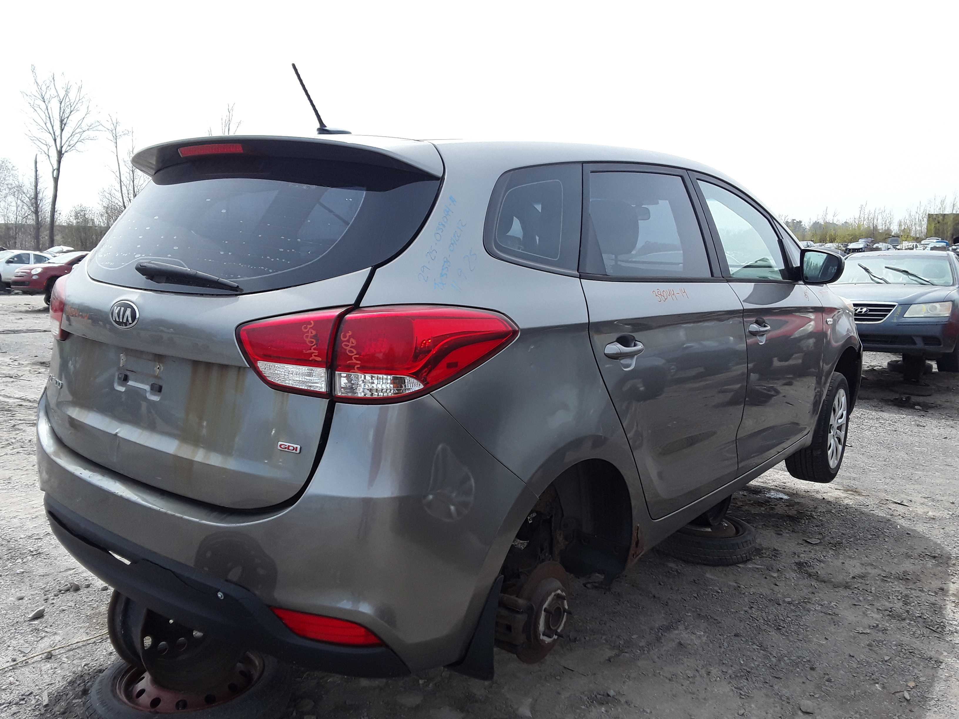 KIA RONDO 2014