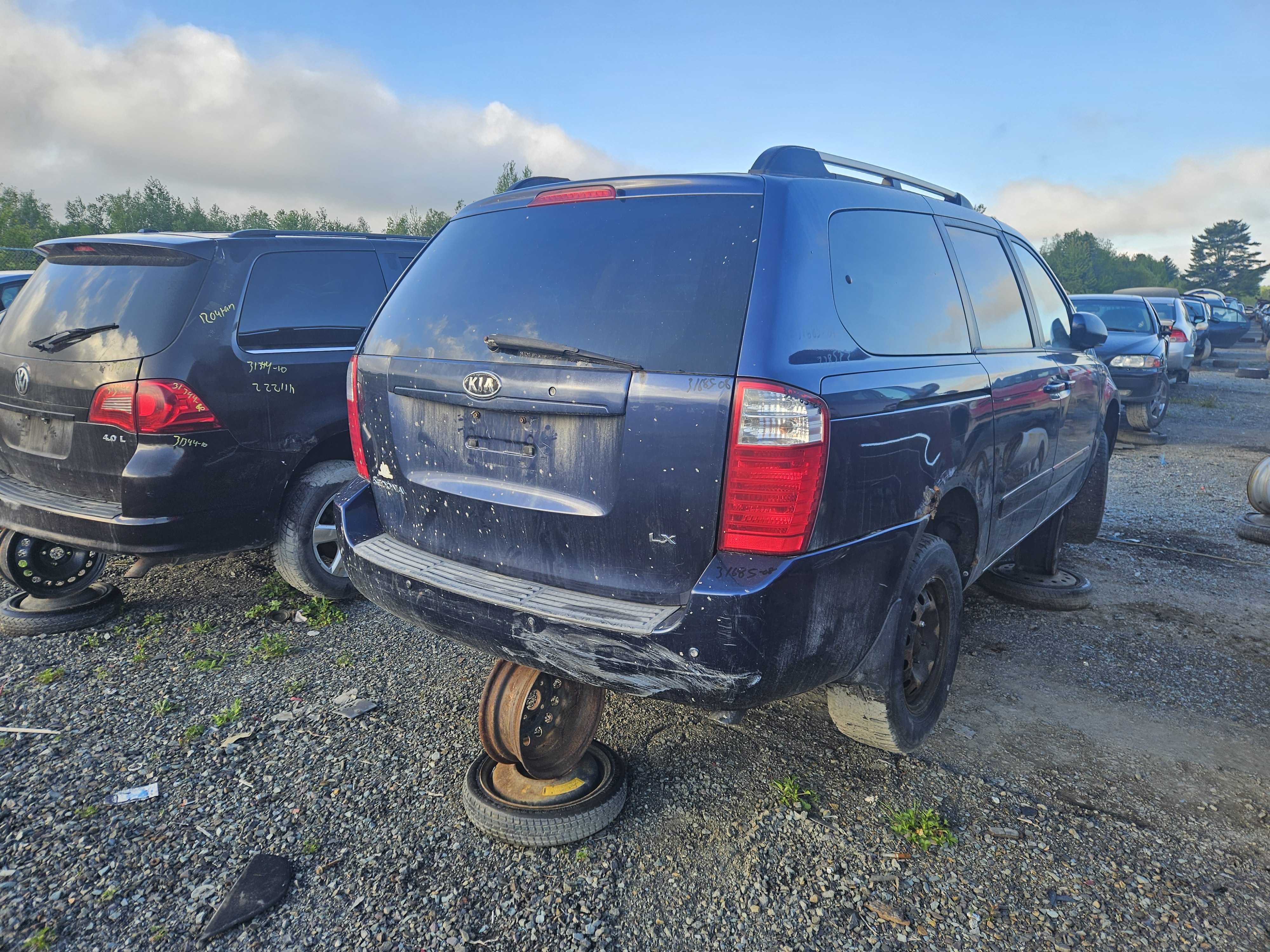 KIA SEDONA 2008