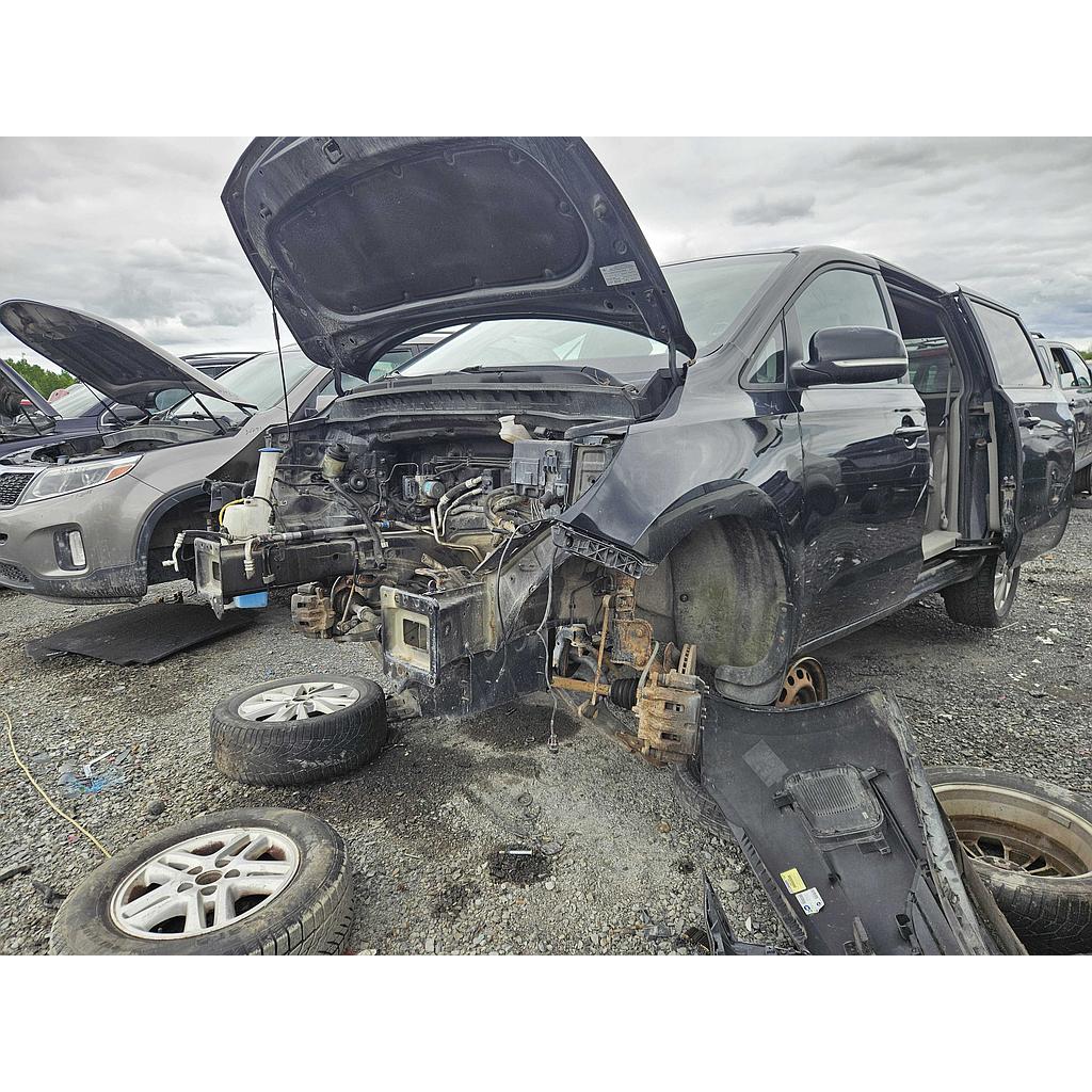 KIA SEDONA 2016