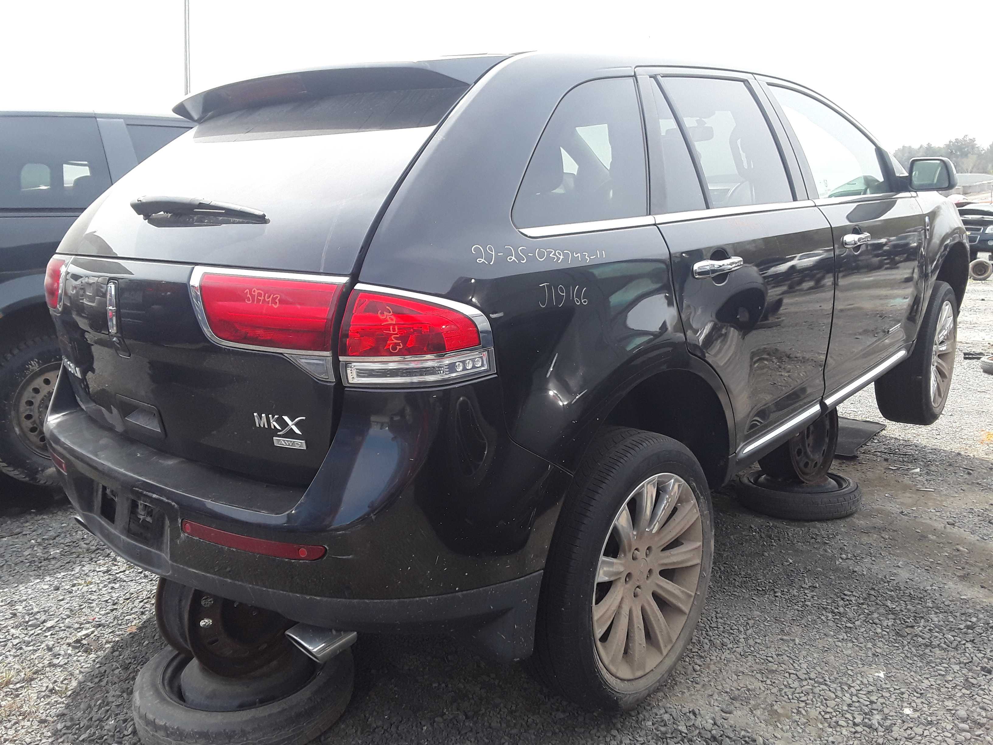 LINCOLN MKX 2011