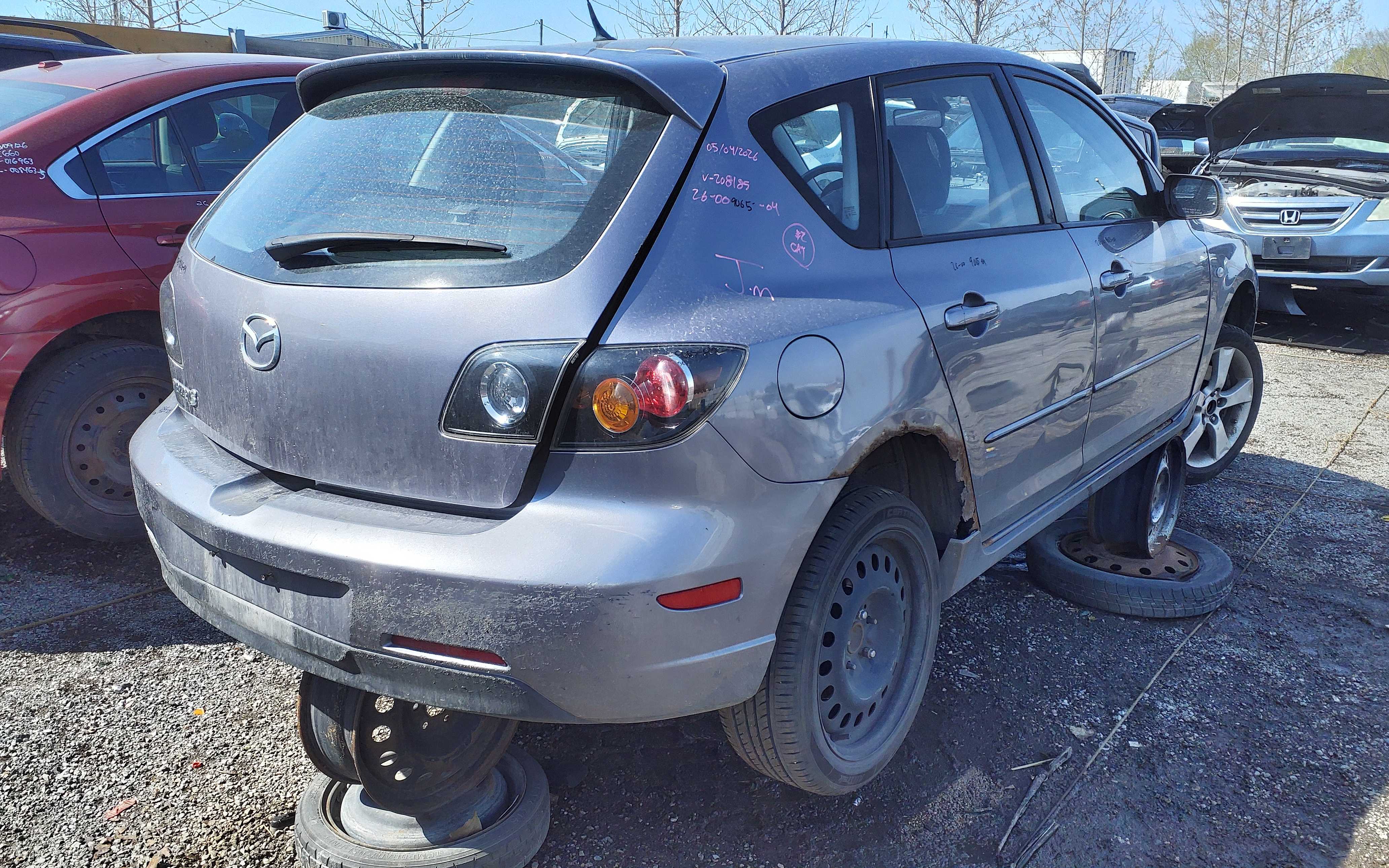 MAZDA MAZDA3 2004