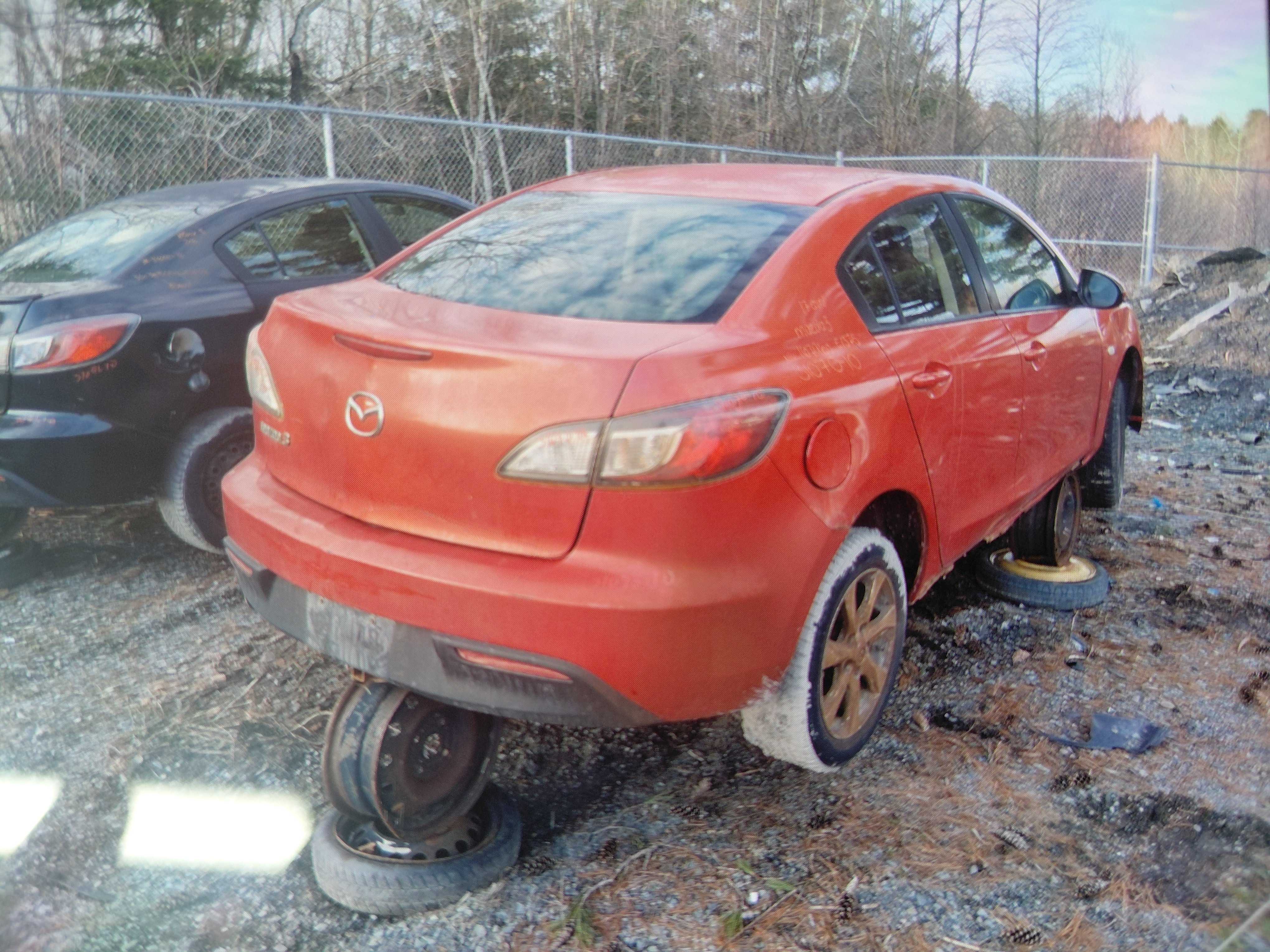 MAZDA MAZDA3 2010