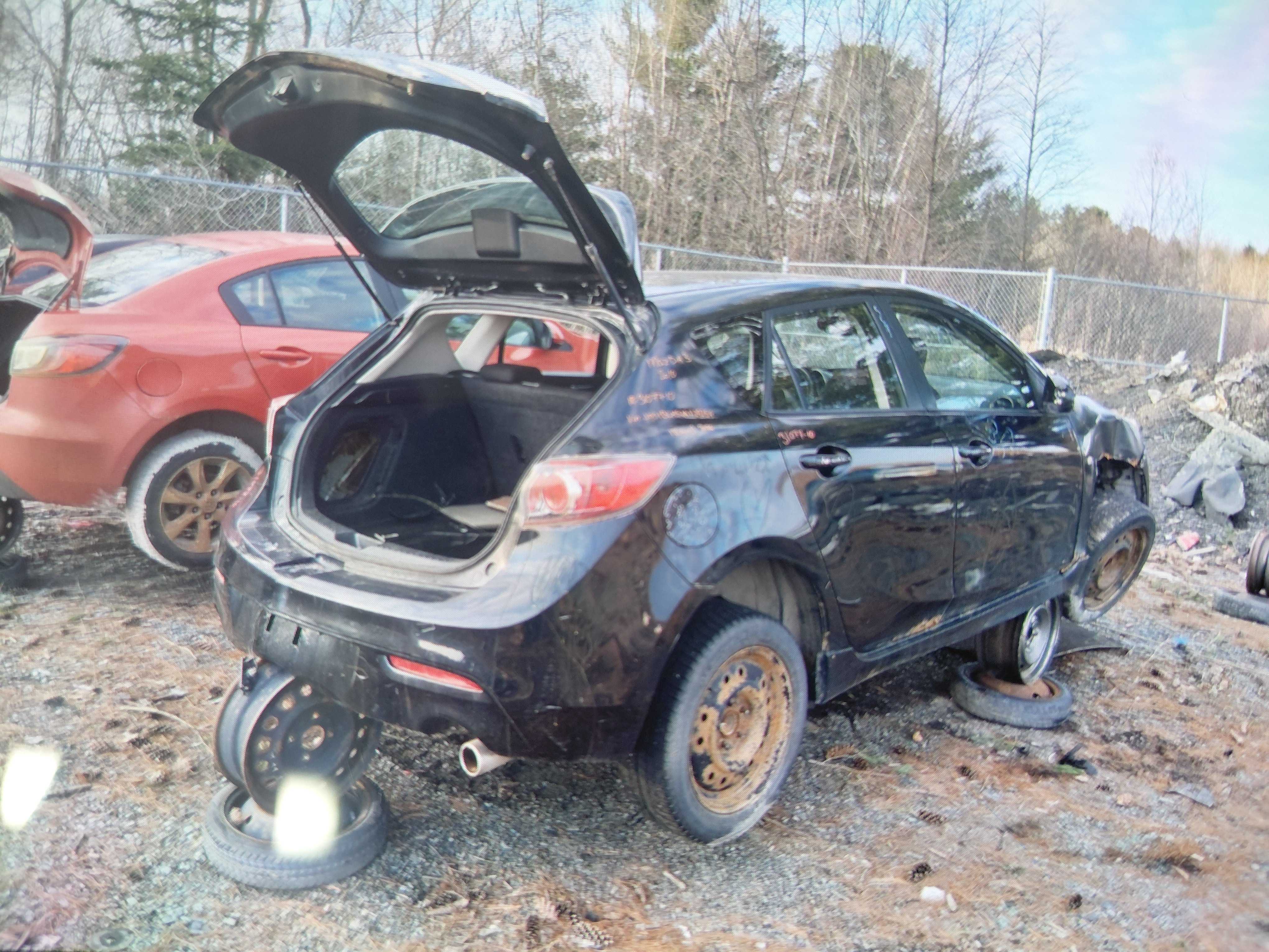MAZDA MAZDA3 2010