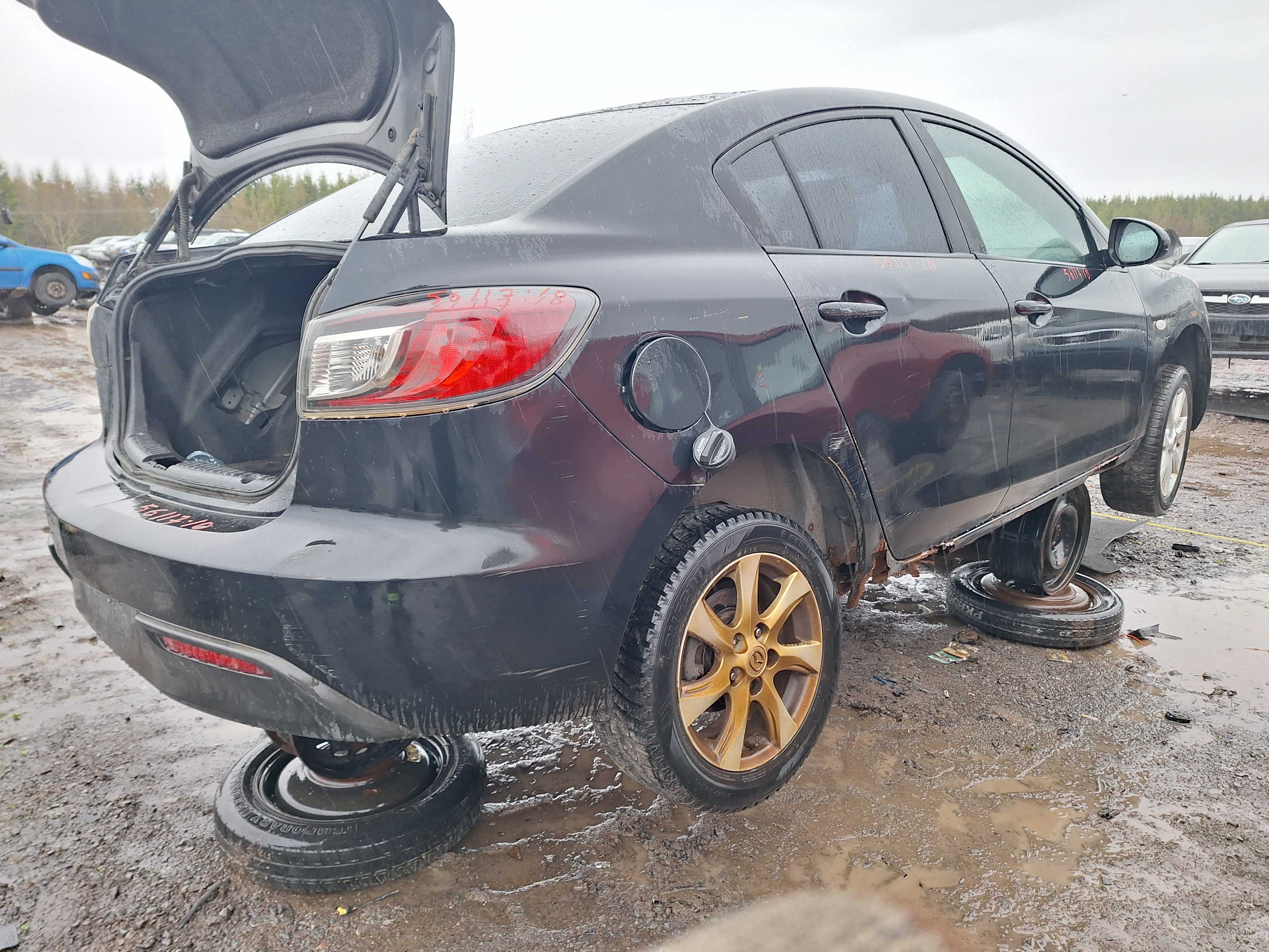 MAZDA MAZDA3 2010