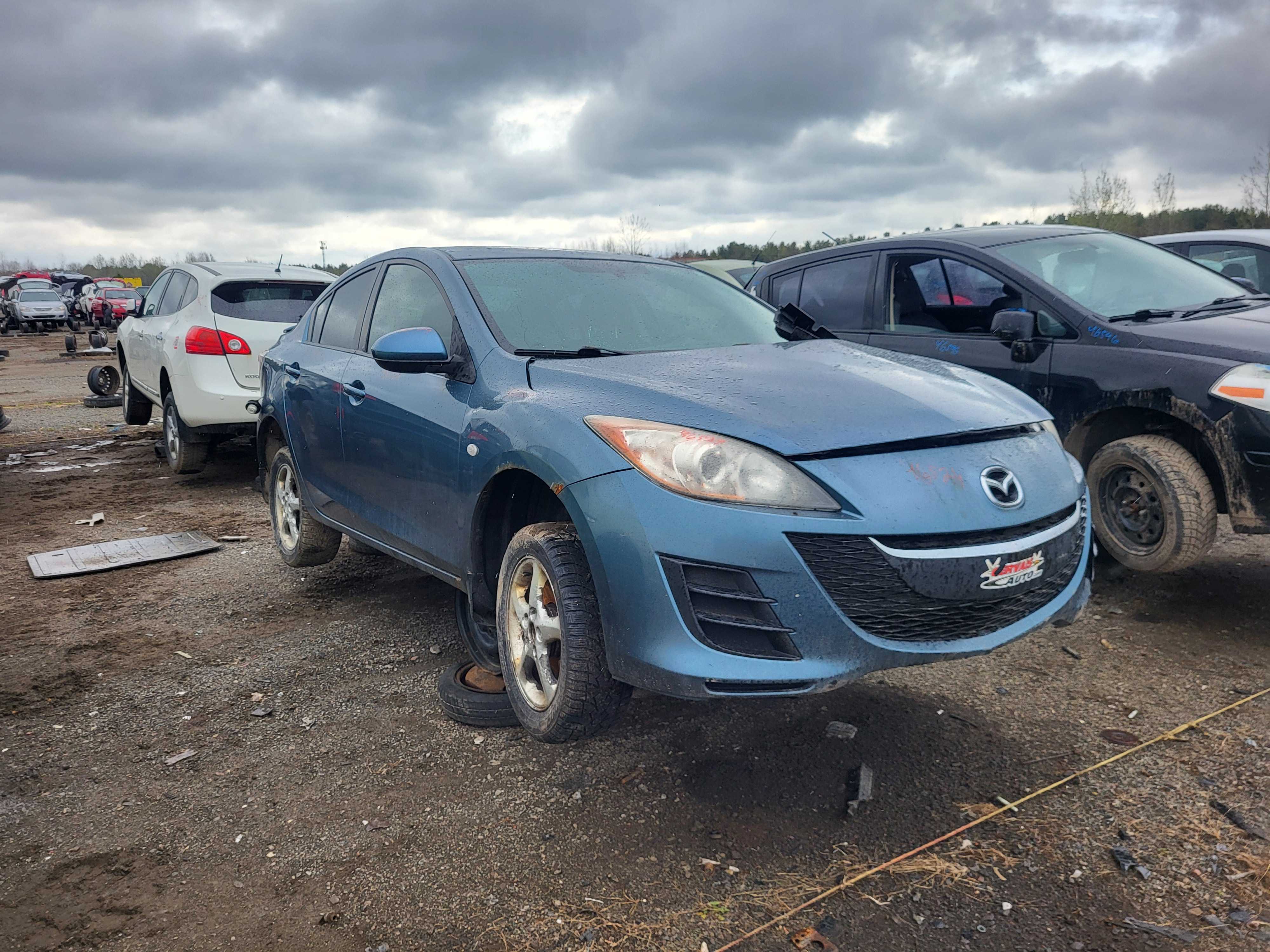 MAZDA MAZDA3 2010