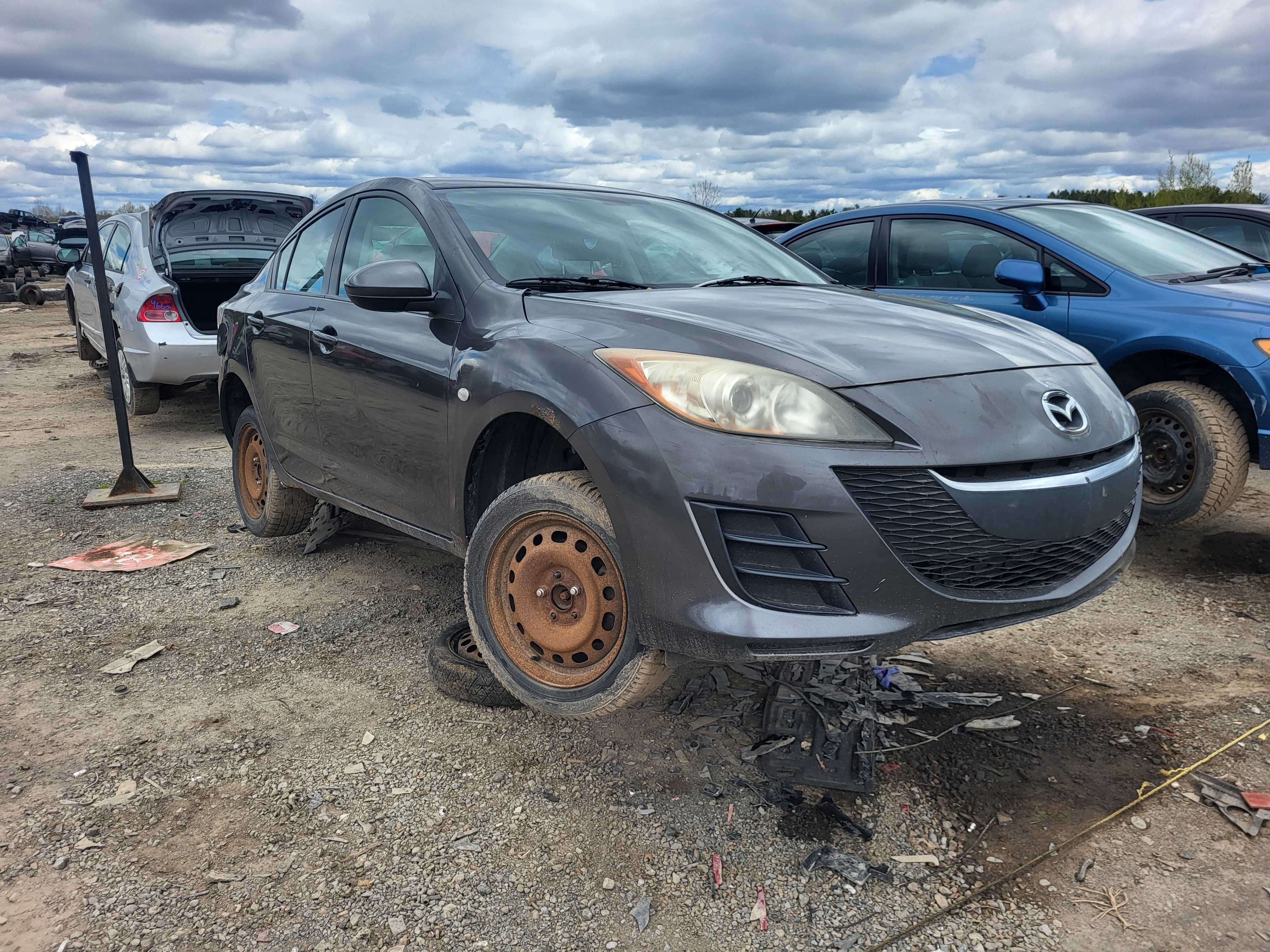 MAZDA MAZDA3 2010