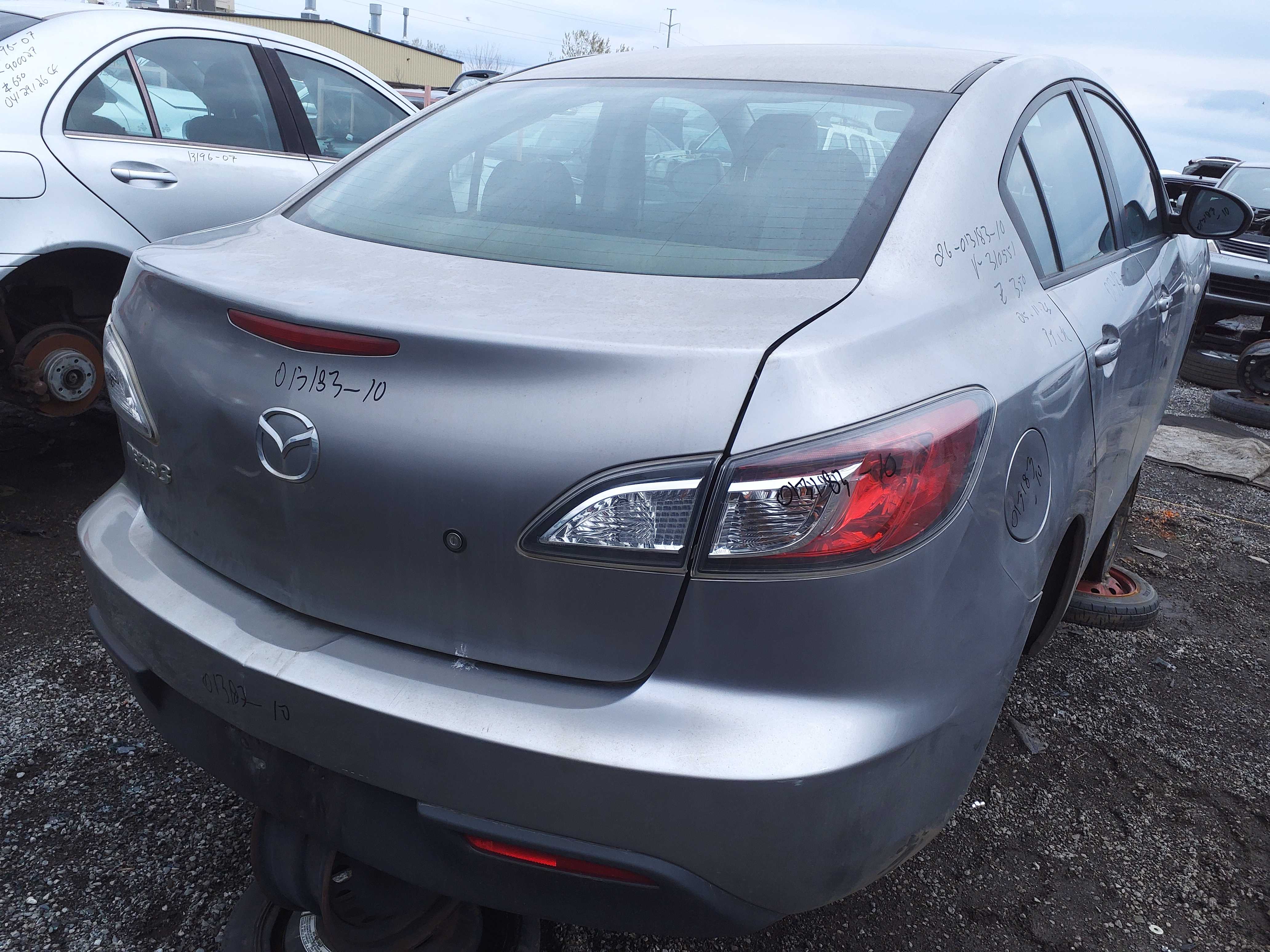 MAZDA MAZDA3 2010