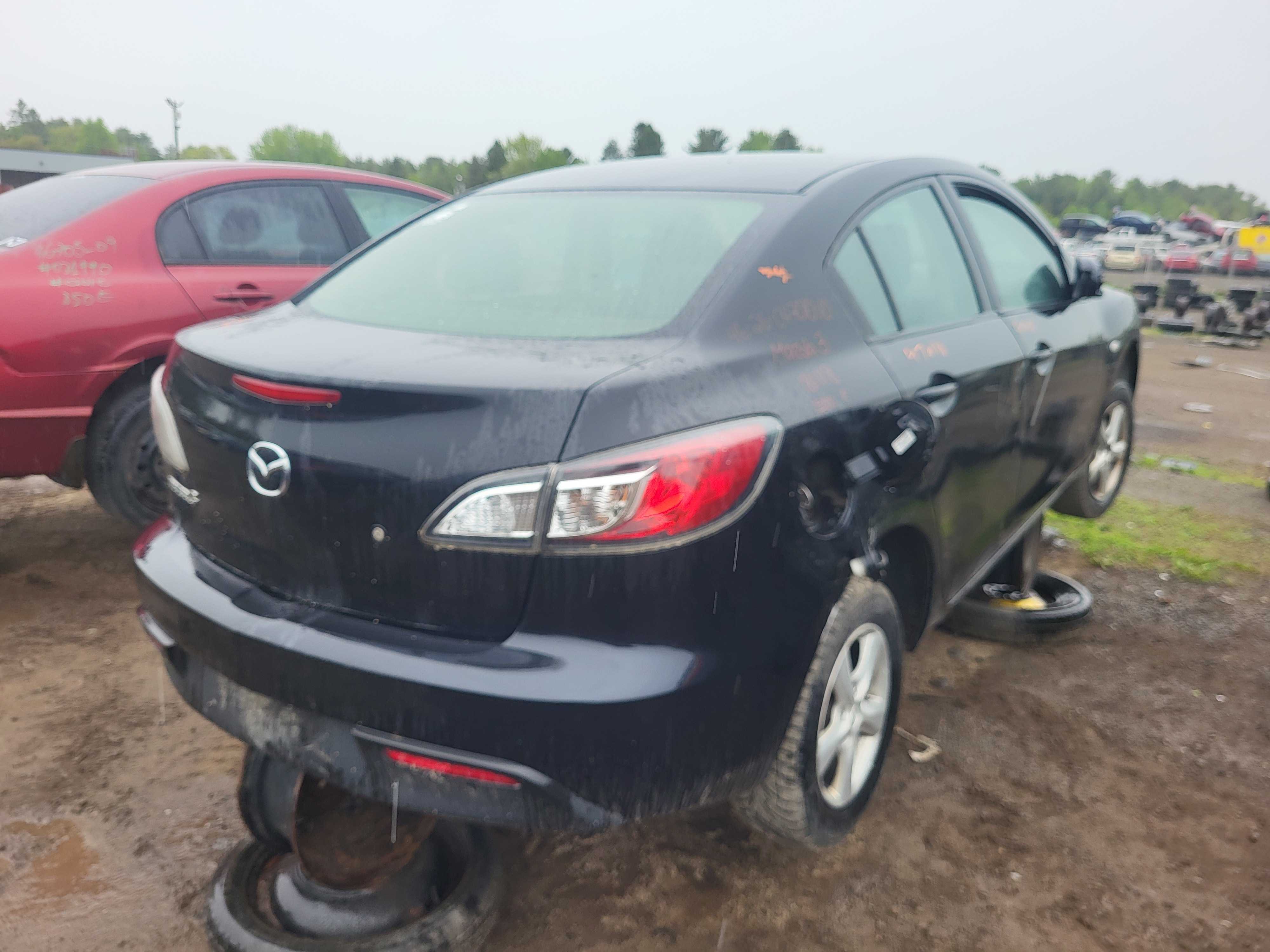 MAZDA MAZDA3 2010