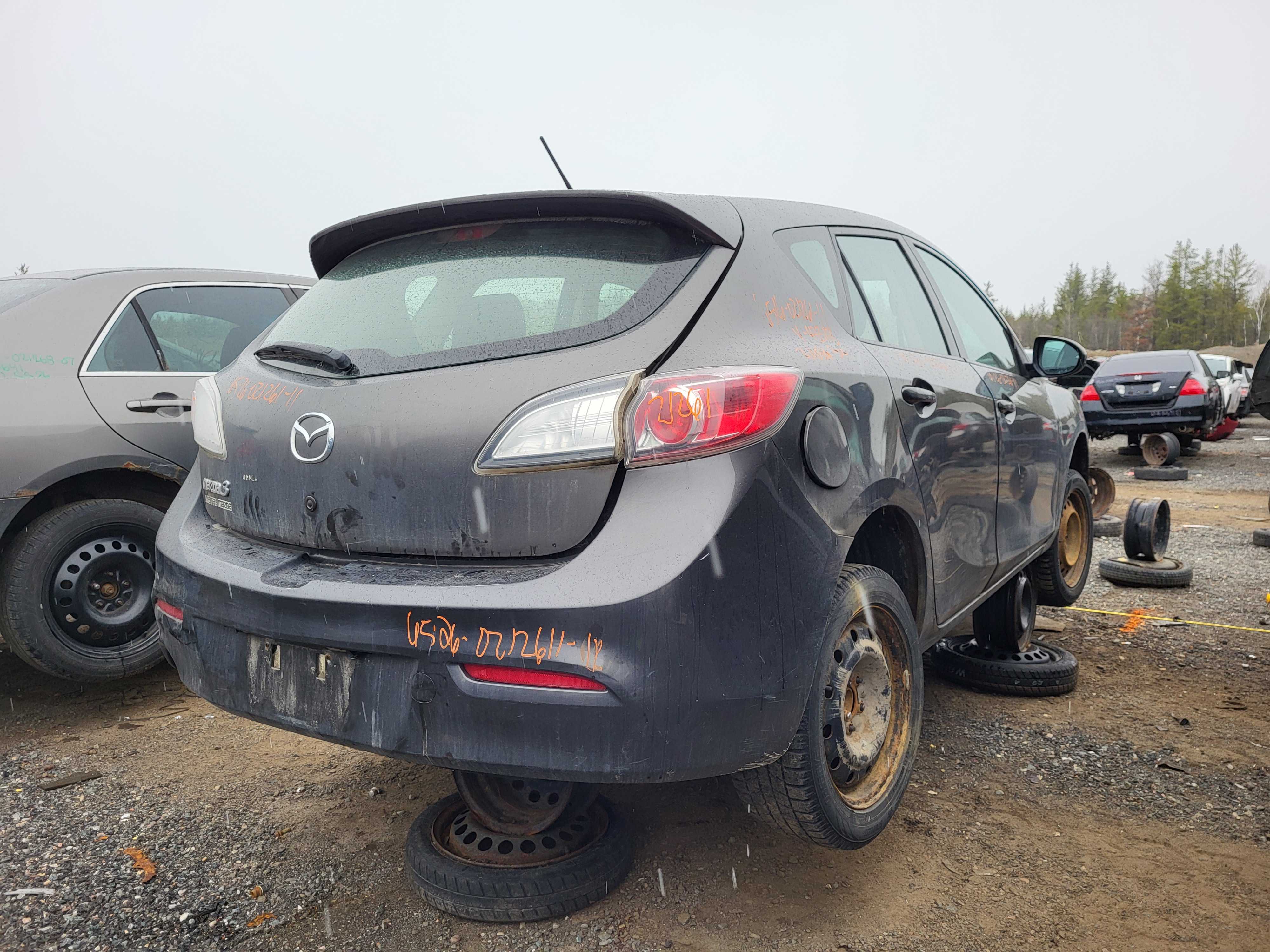 MAZDA MAZDA3 2011