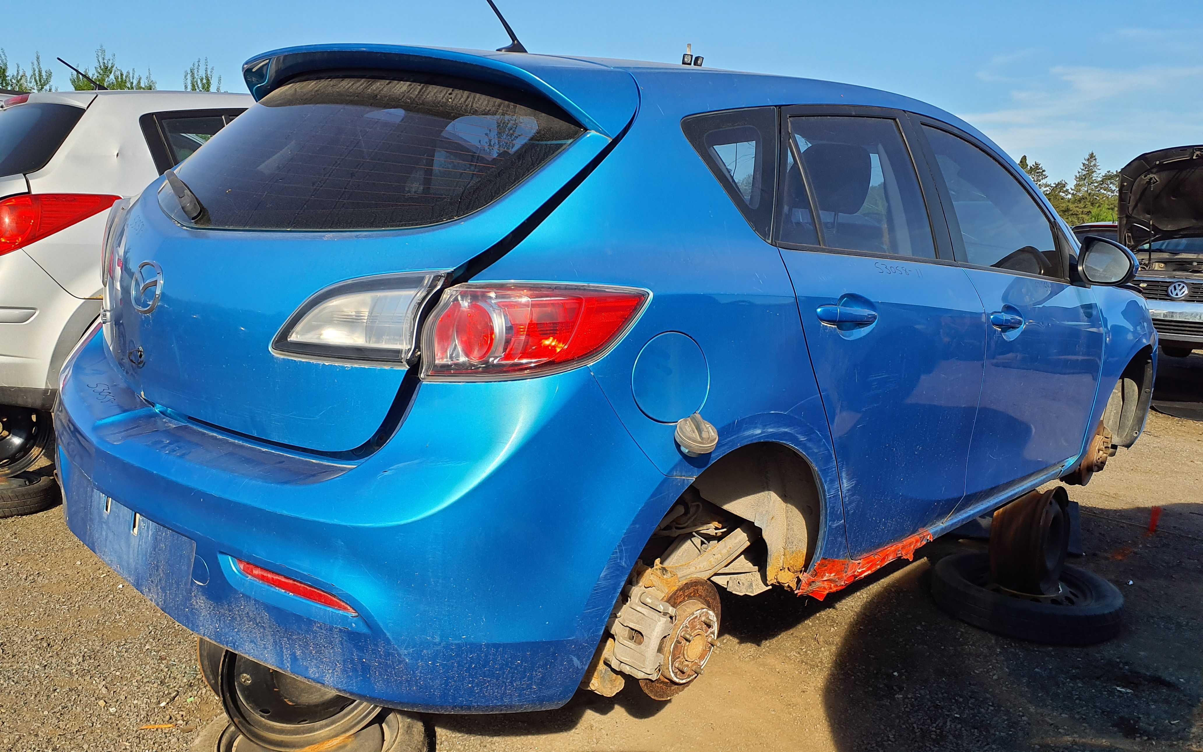 MAZDA MAZDA3 2011