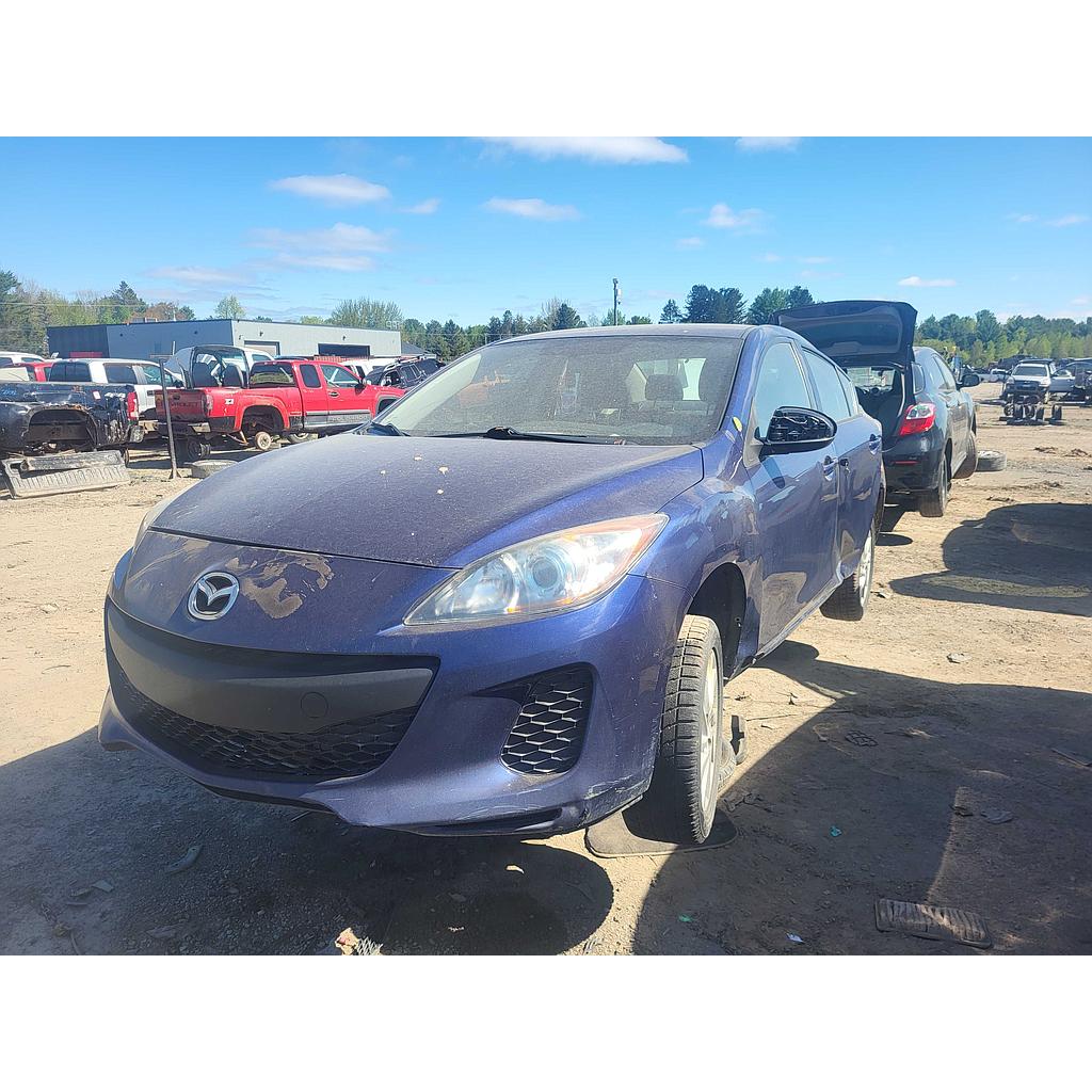 MAZDA MAZDA3 2012