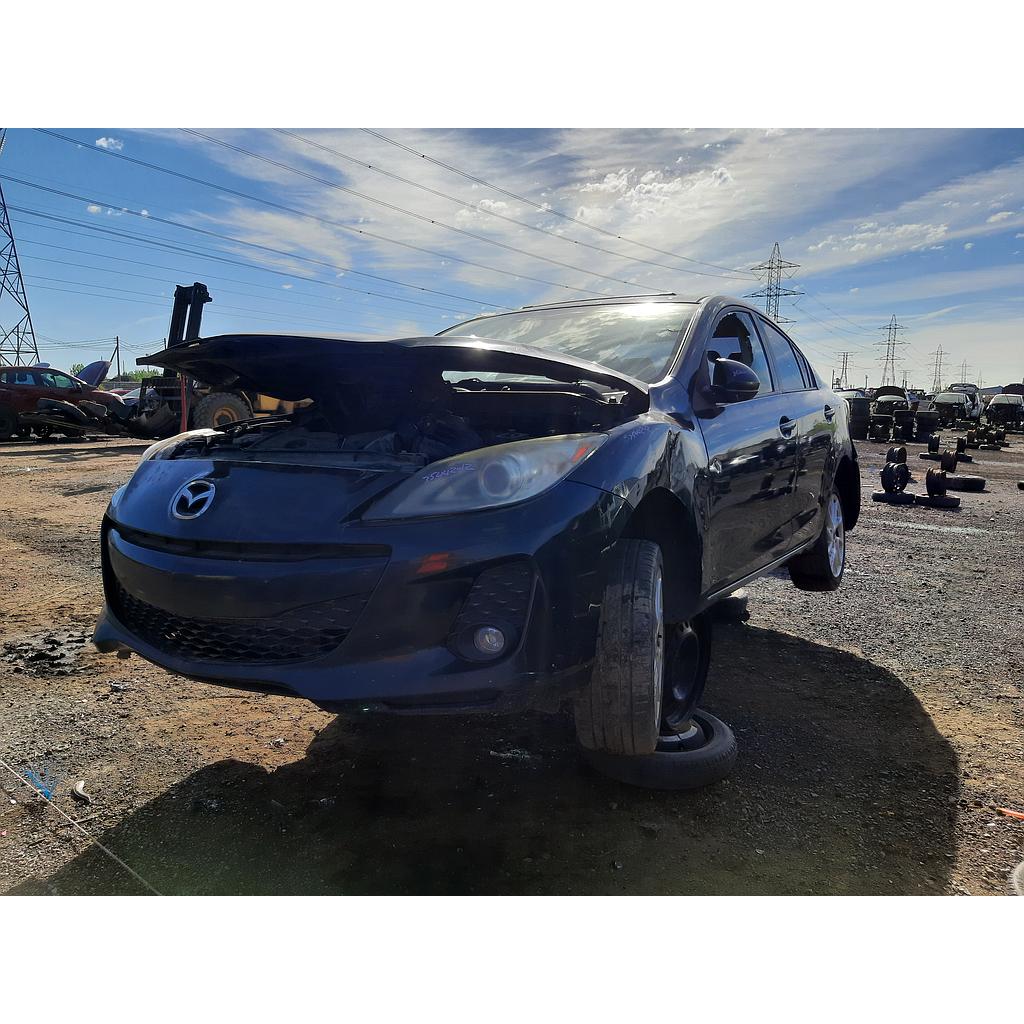 MAZDA MAZDA3 2012