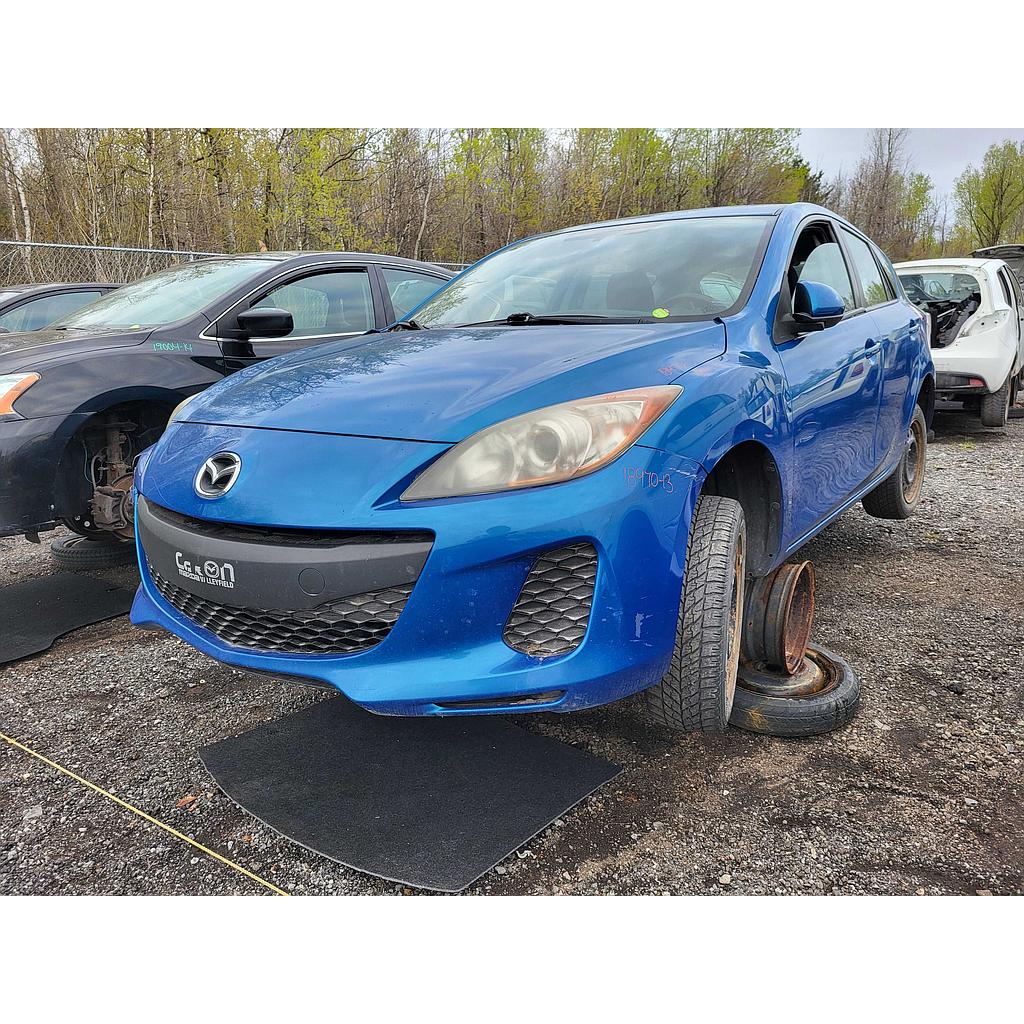 MAZDA MAZDA3 2013