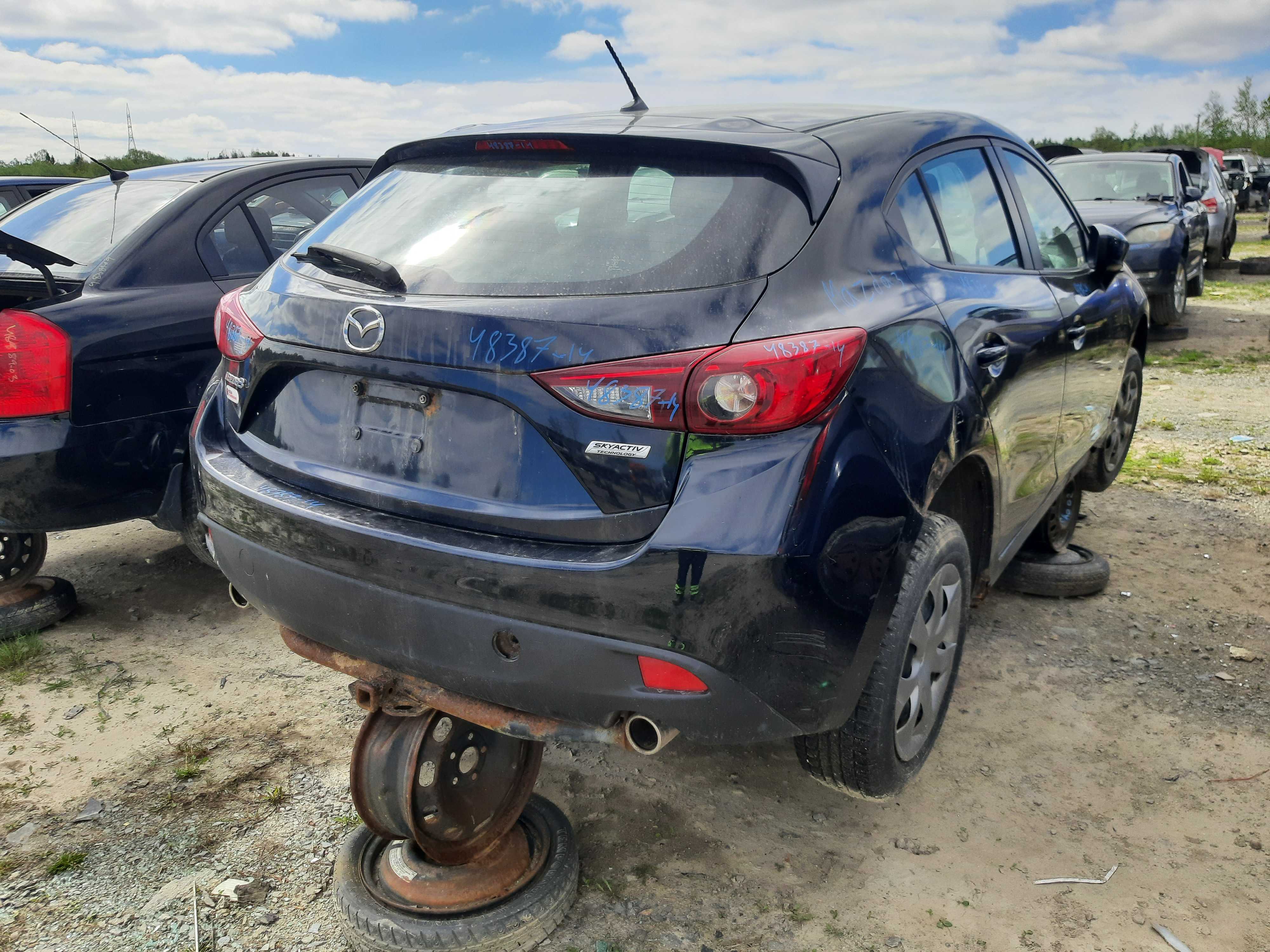 MAZDA MAZDA3 2014