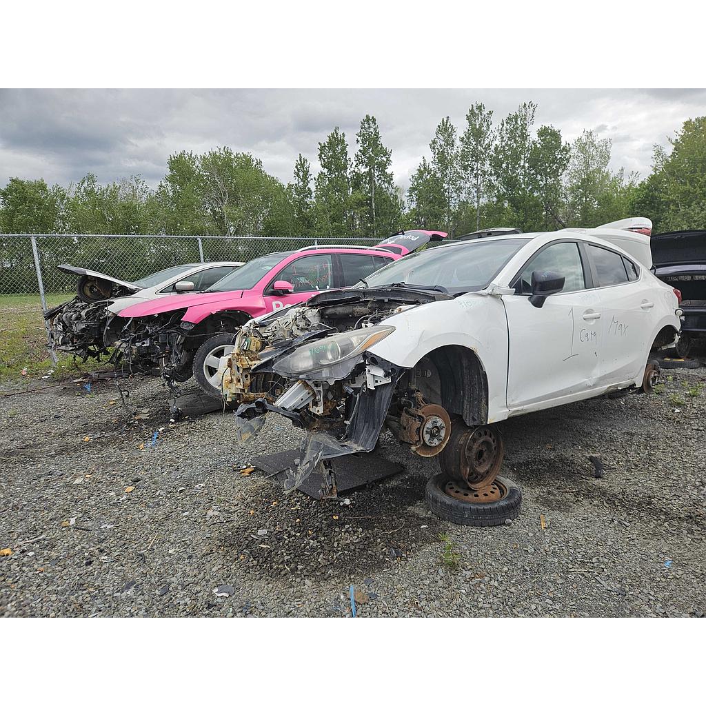 MAZDA MAZDA3 2014
