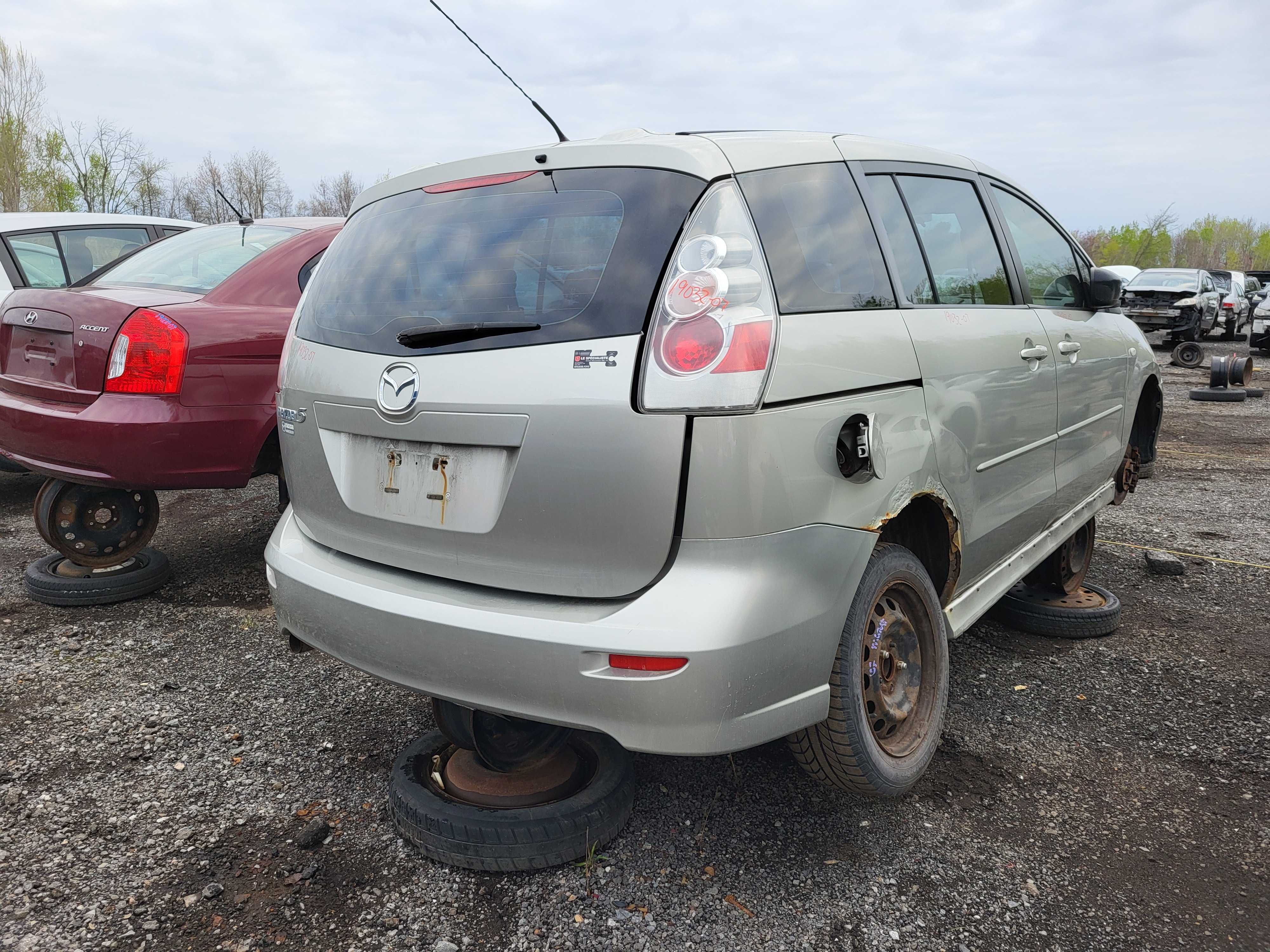 MAZDA MAZDA5 2007