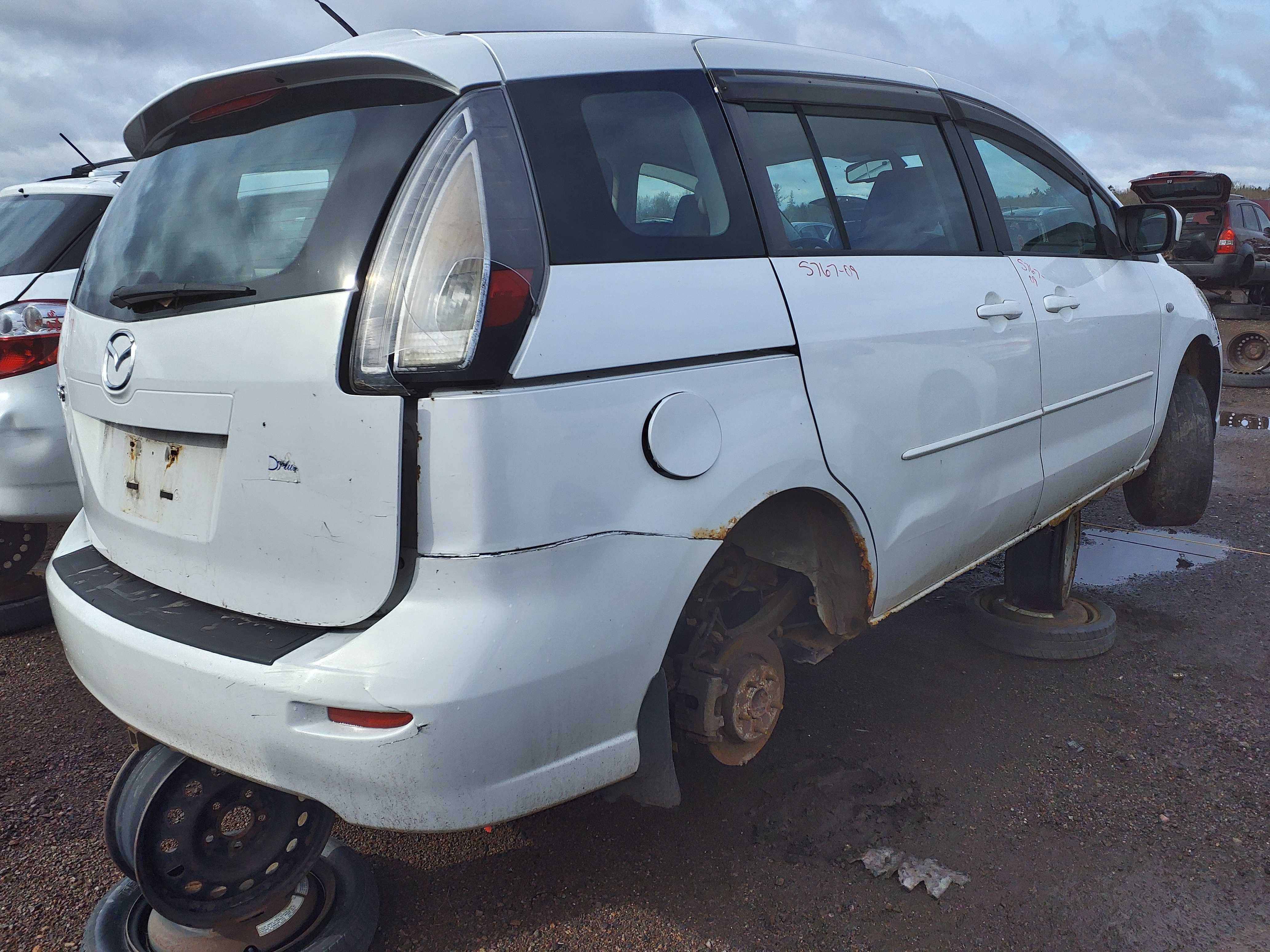 MAZDA MAZDA5 2009