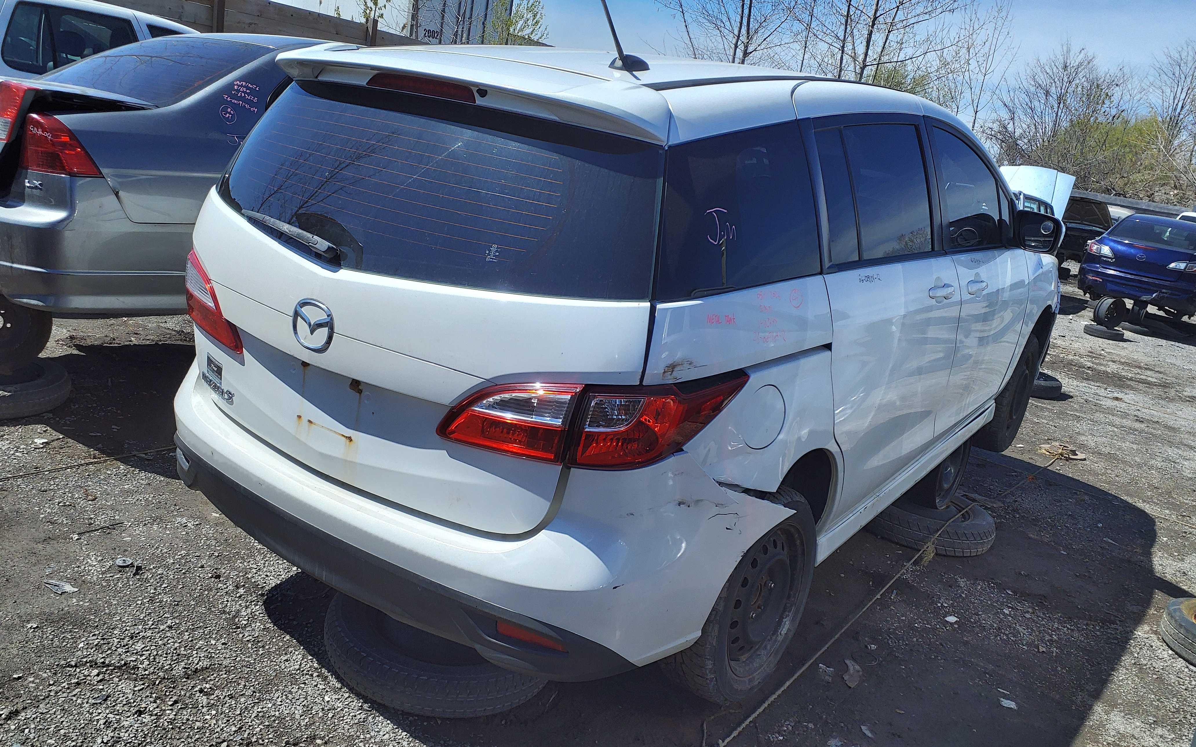 MAZDA MAZDA5 2012