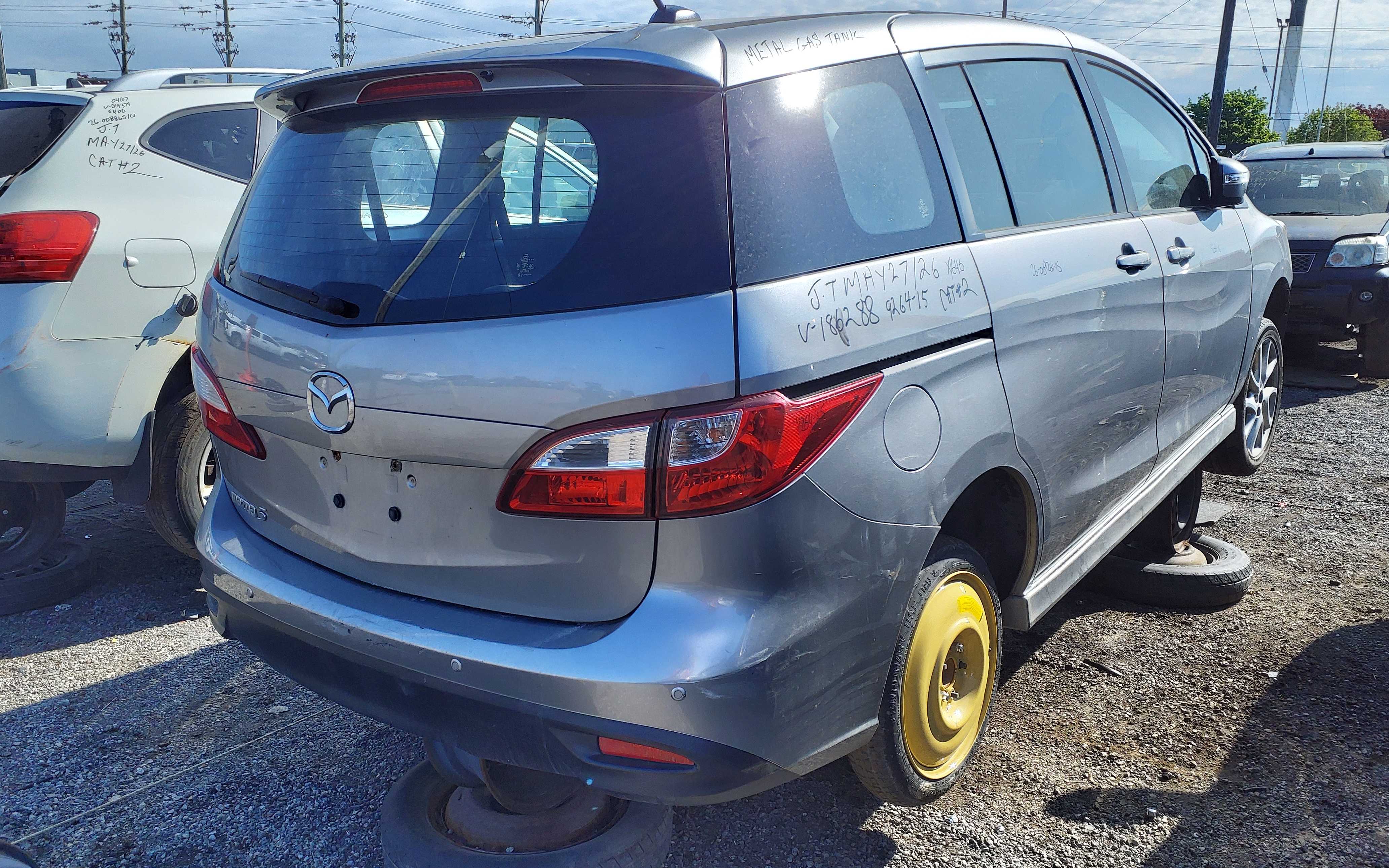 MAZDA MAZDA5 2015
