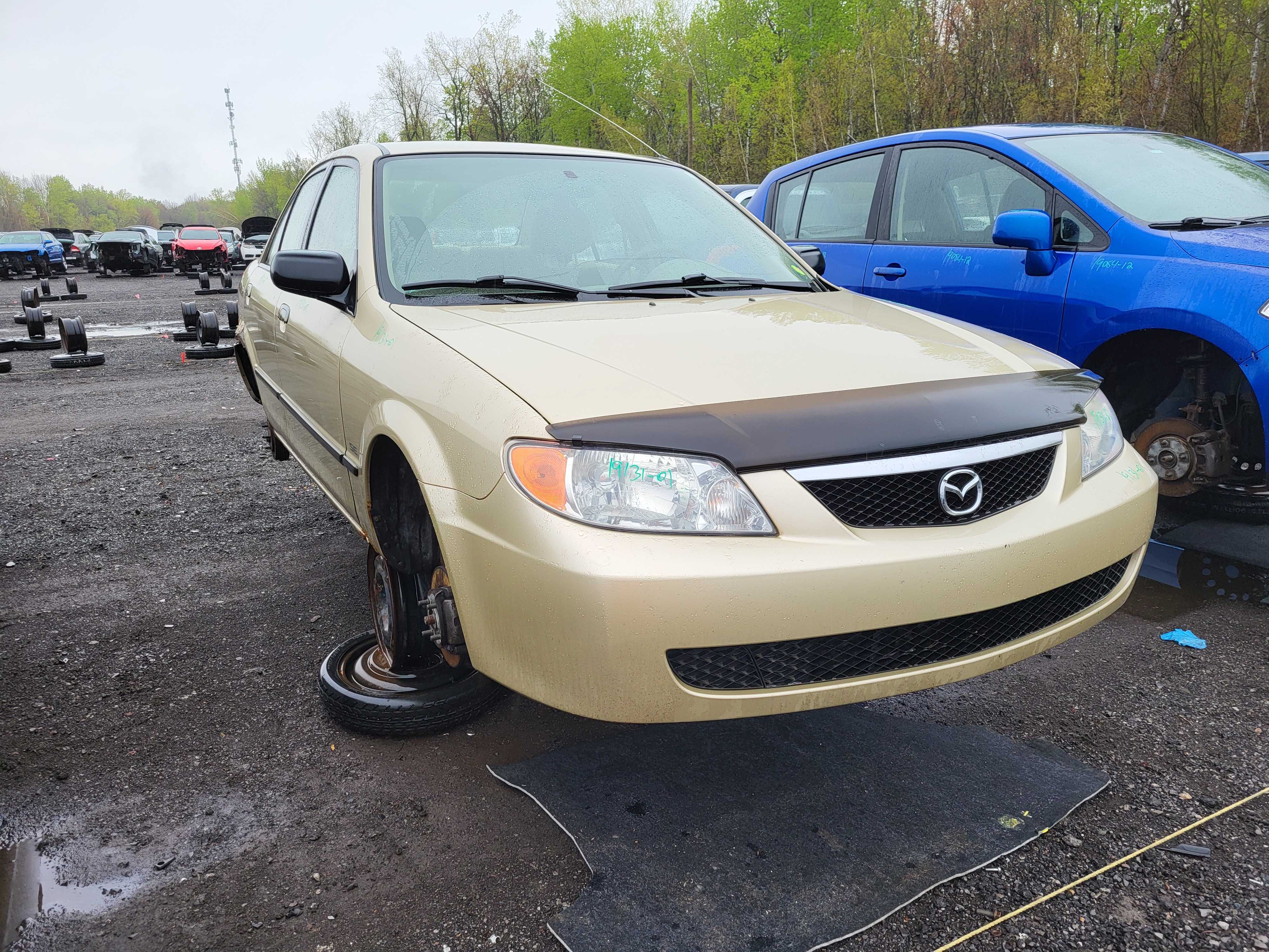 MAZDA PROTEGE 2001