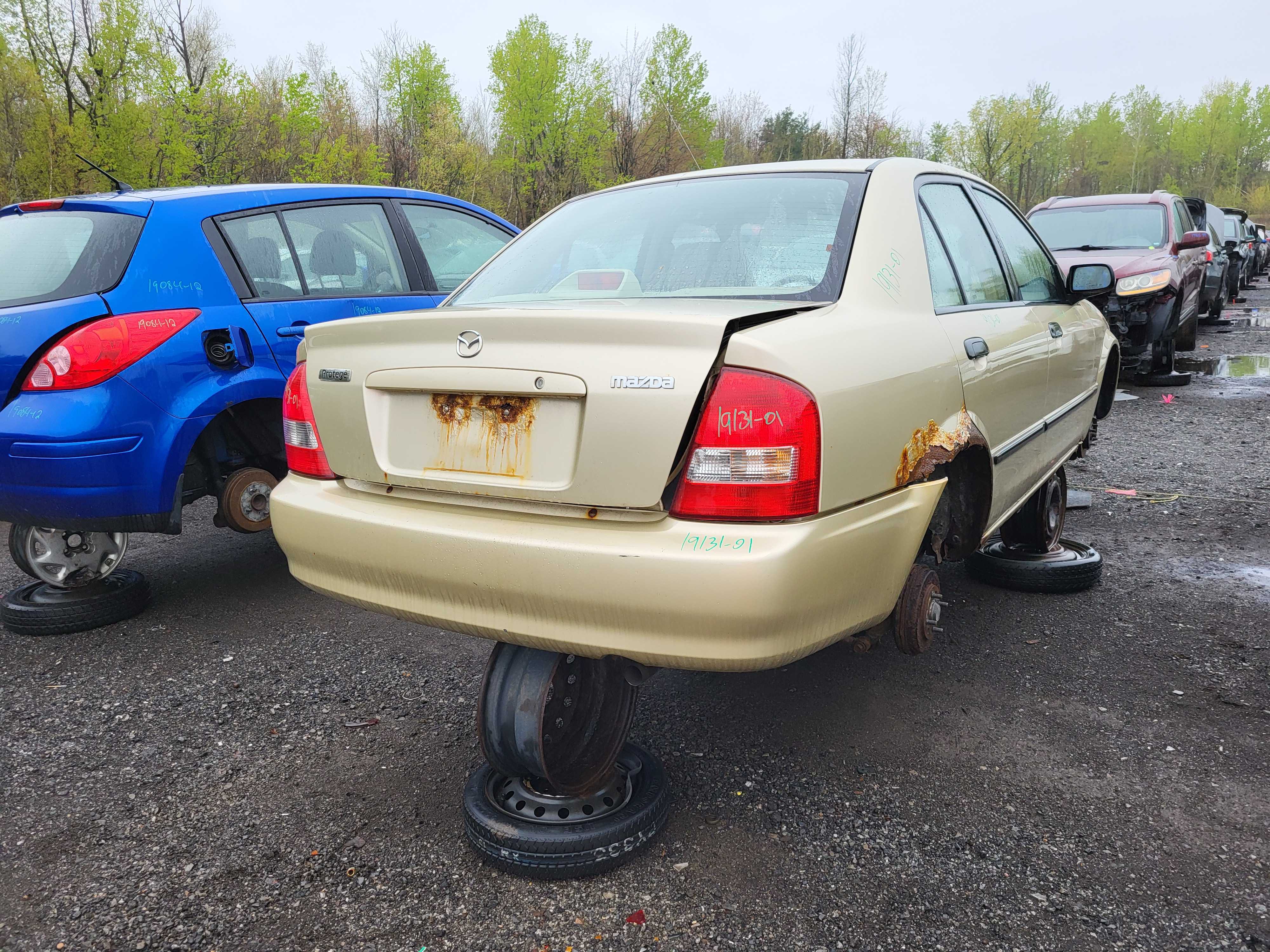 MAZDA PROTEGE 2001