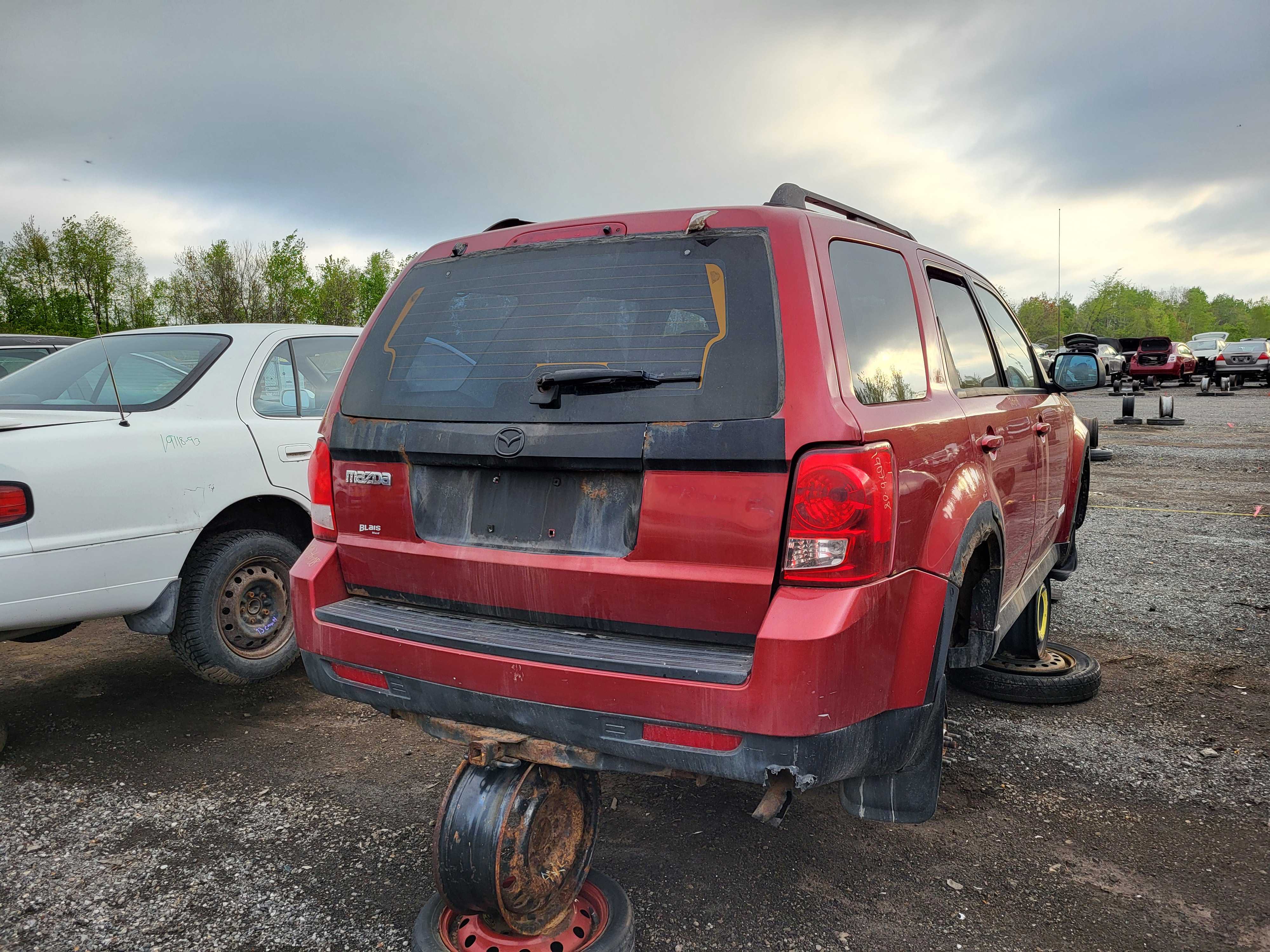 MAZDA TRIBUTE 2008