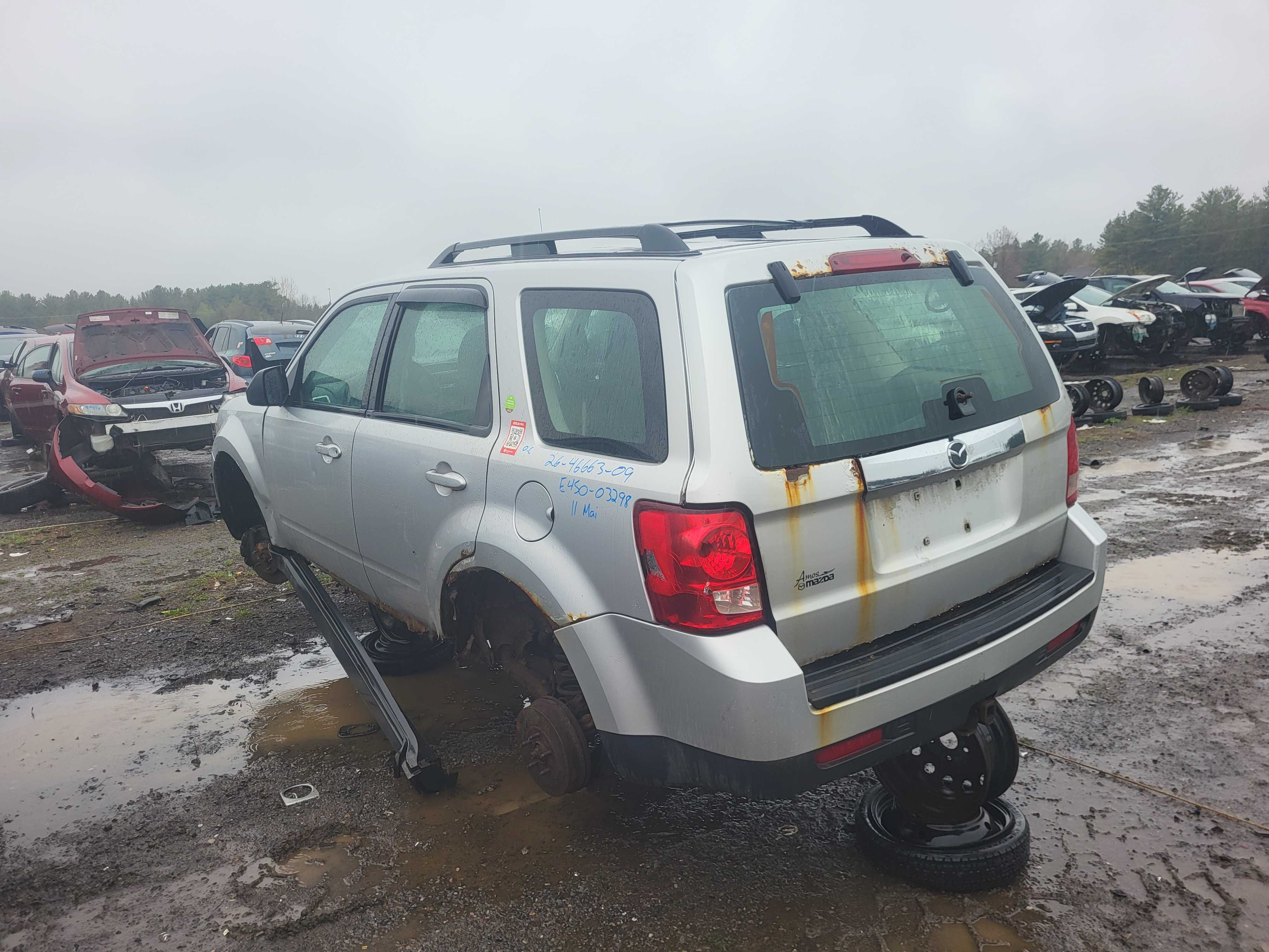 MAZDA TRIBUTE 2009