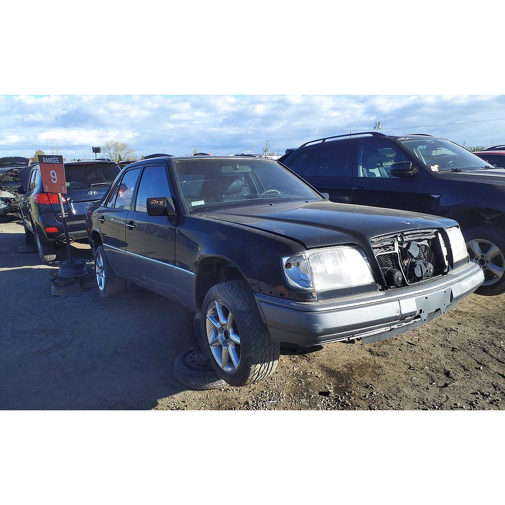 MERCEDES-BENZ 300 SERIES 1994