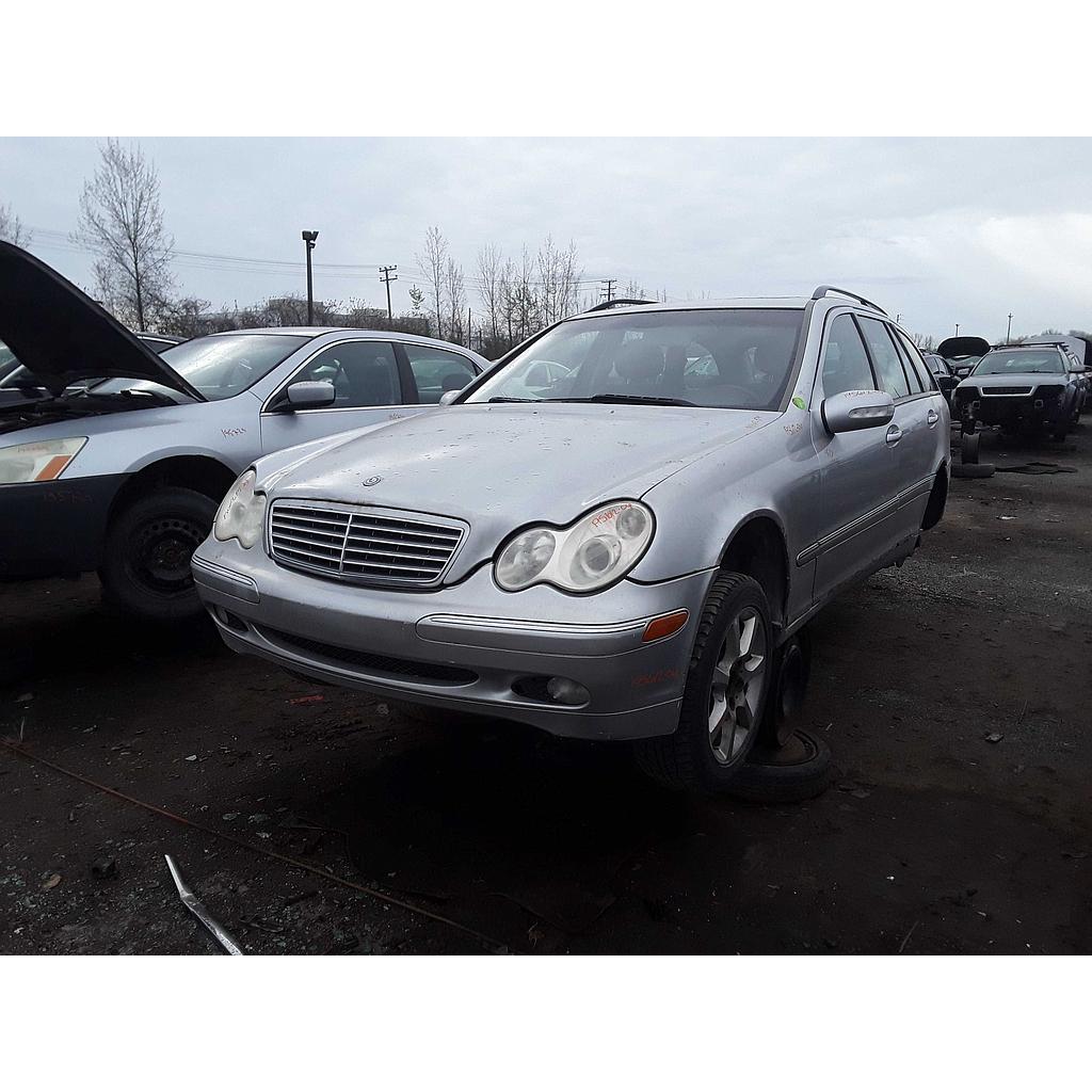 MERCEDES-BENZ C-CLASS 2004