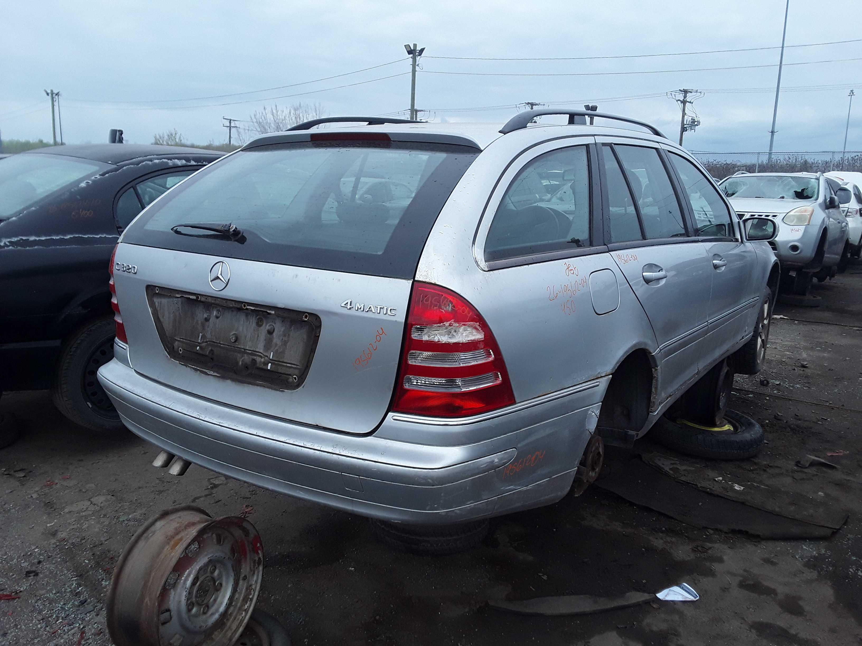 MERCEDES-BENZ C-CLASS 2004
