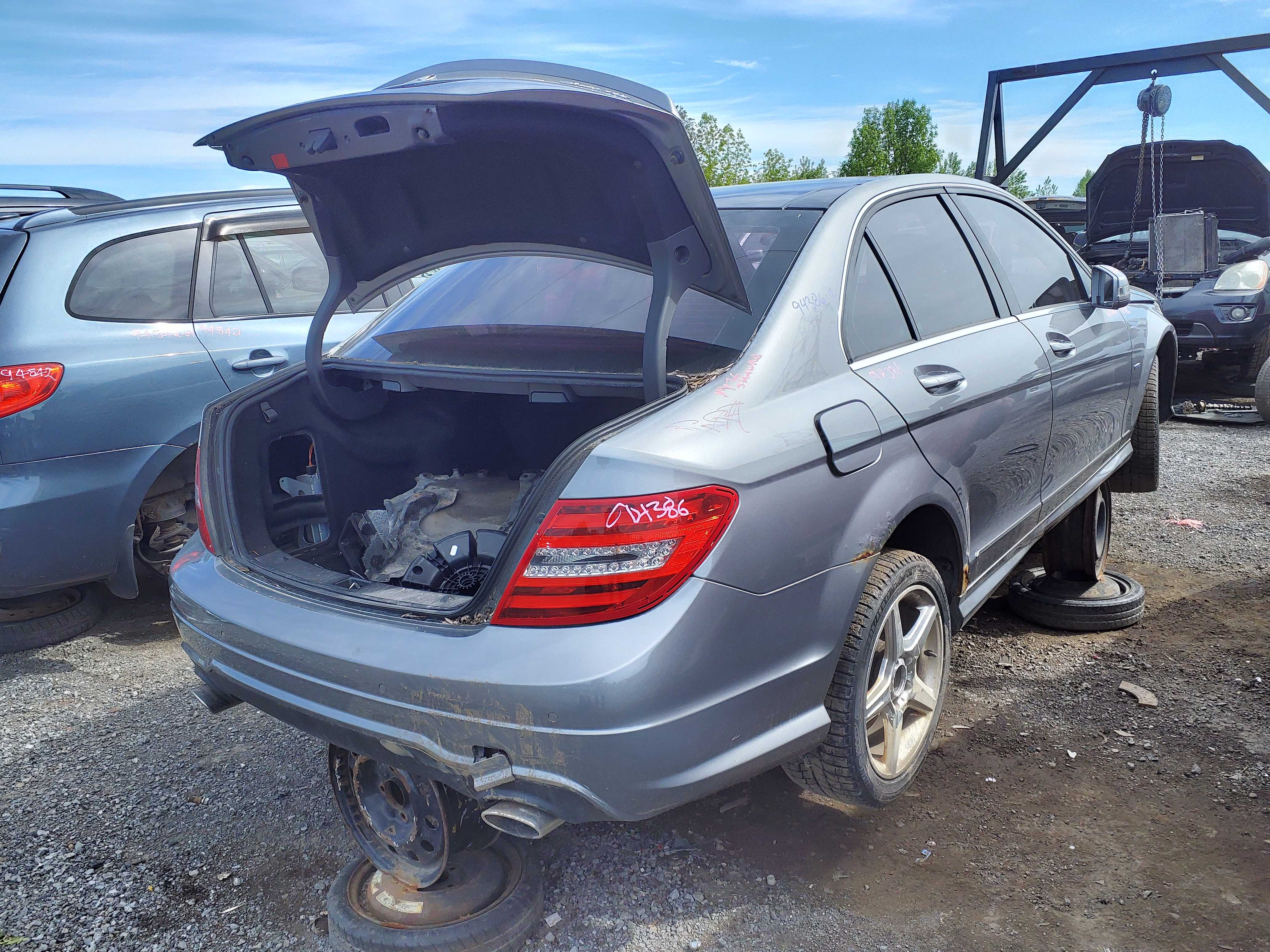 MERCEDES-BENZ C-CLASS 2012