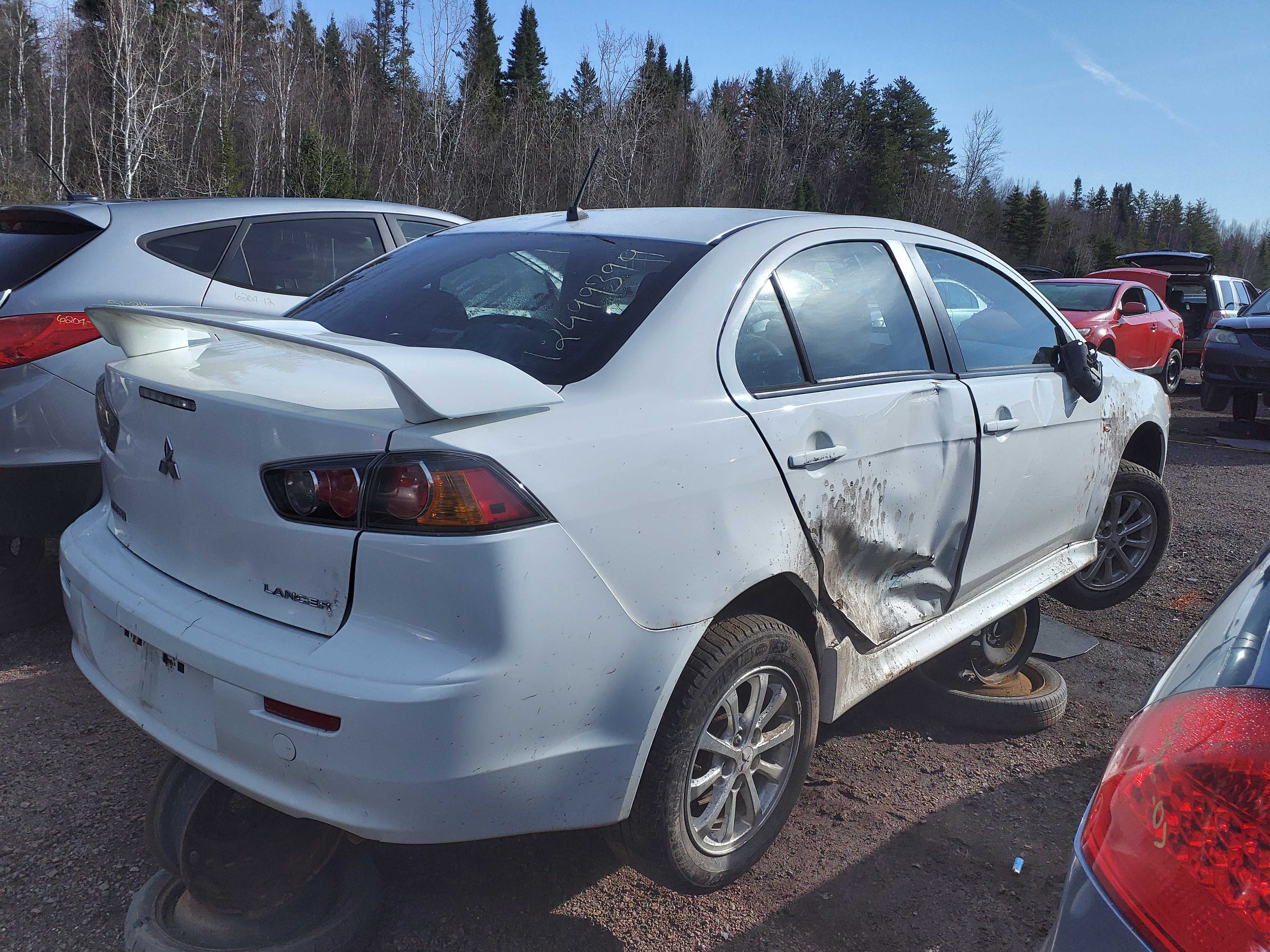 MITSUBISHI LANCER 2010